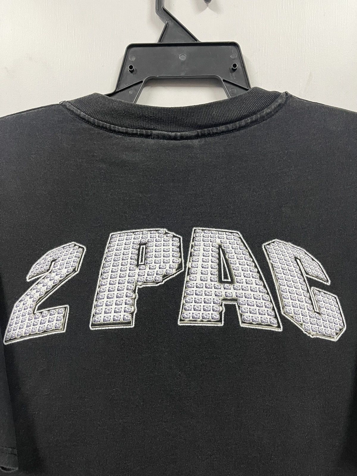 Rap Tees Very Rare Vintage Tupac Shakur American Rapper T Shirt Size US L / EU 52-54 / 3 - 4 Thumbnail