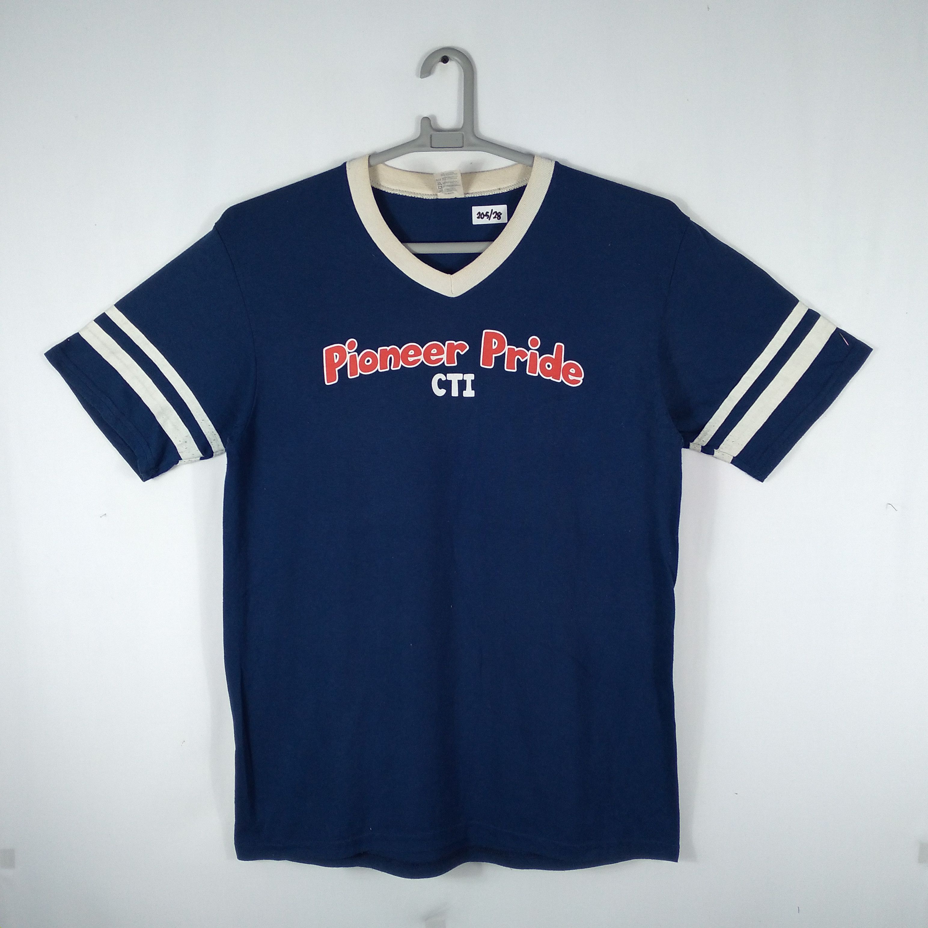 Augusta Sportswear × Vintage Vintage 90s Pioneer Pride Augusta Sportswear Tee Size US M / EU 48-50 / 2 - 1 Thumbnail