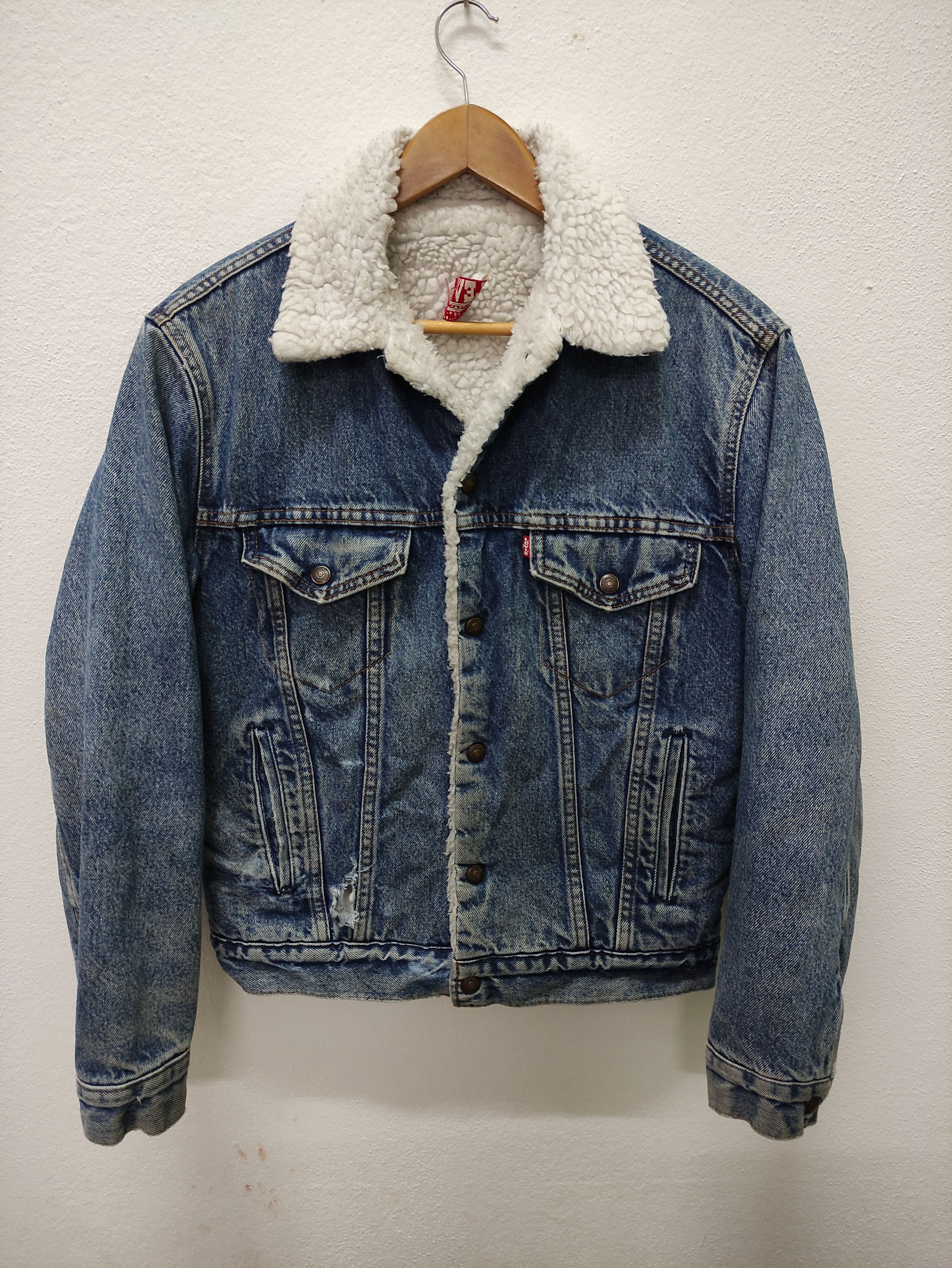 Levi's Vintage Clothing Vintage Levi's 80’s USA Distressed Sherpa Trucker Jacket Size US M / EU 48-50 / 2 - 1 Thumbnail