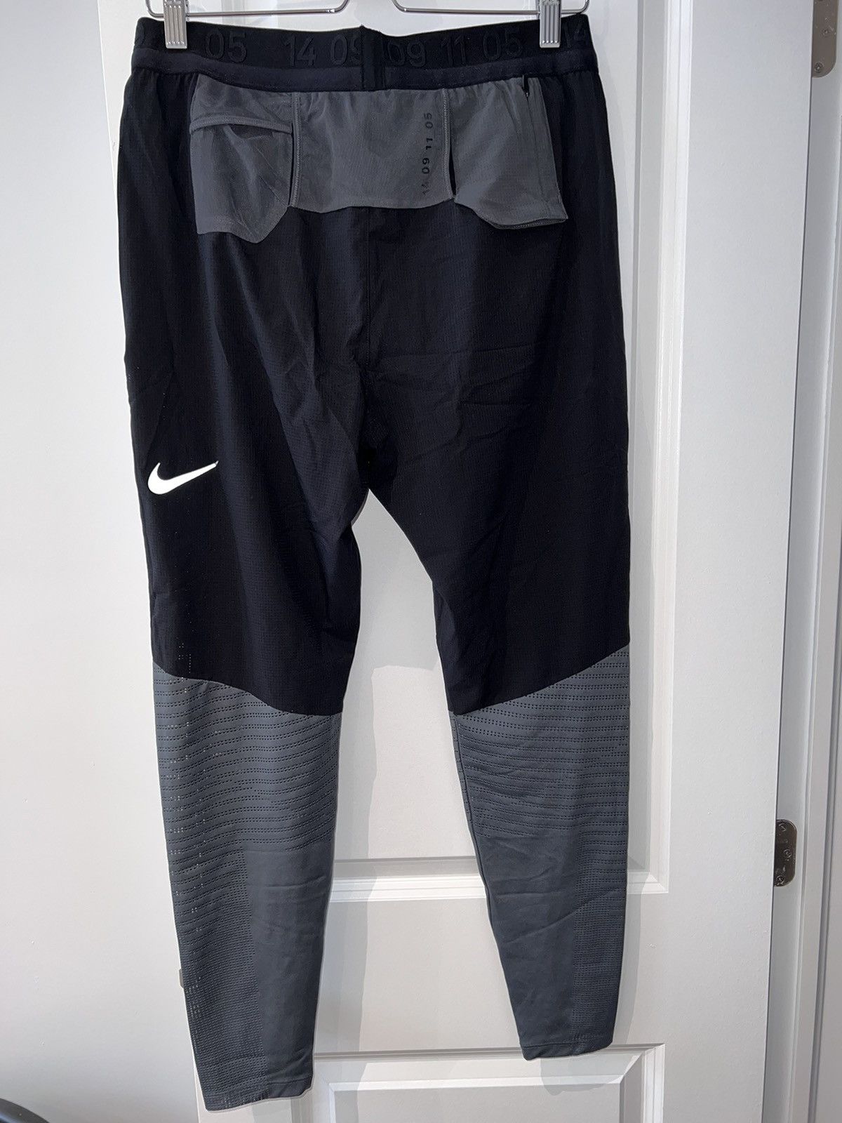Nike Nike Tech Pack Men’s Running Pants BV5695-010 Size US 32 / EU 48 - 3 Thumbnail