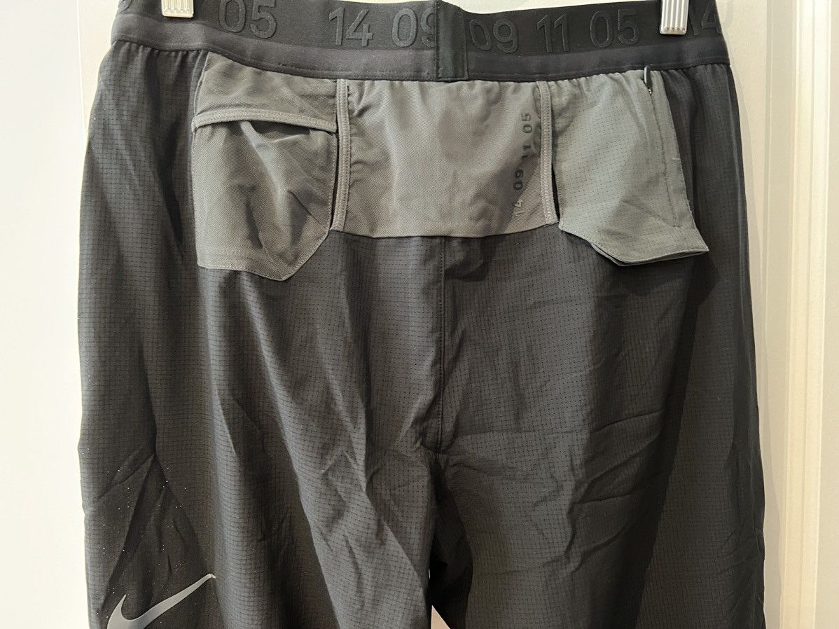 Nike Nike Tech Pack Men’s Running Pants BV5695-010 Size US 32 / EU 48 - 4 Thumbnail