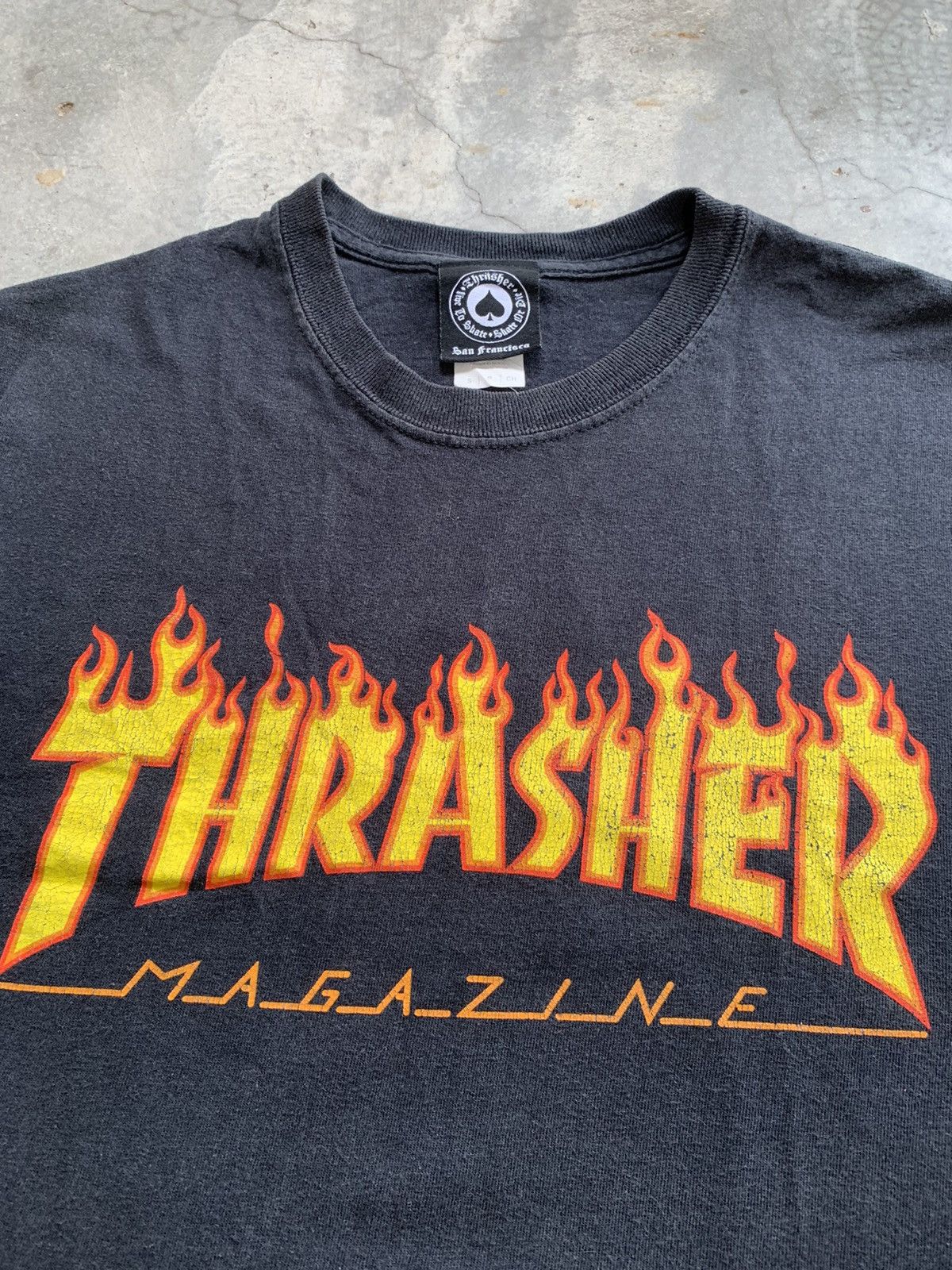 Vintage Sun Faded Fire Flame Logo Thrasher Skateboard Tshirt