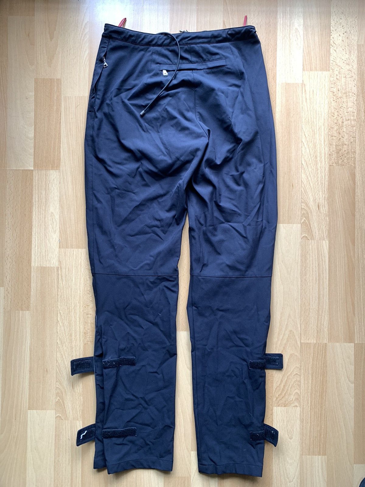 Prada AW99 velcro sport navy tab pants Size US 28 / EU 44 - 2 Thumbnail