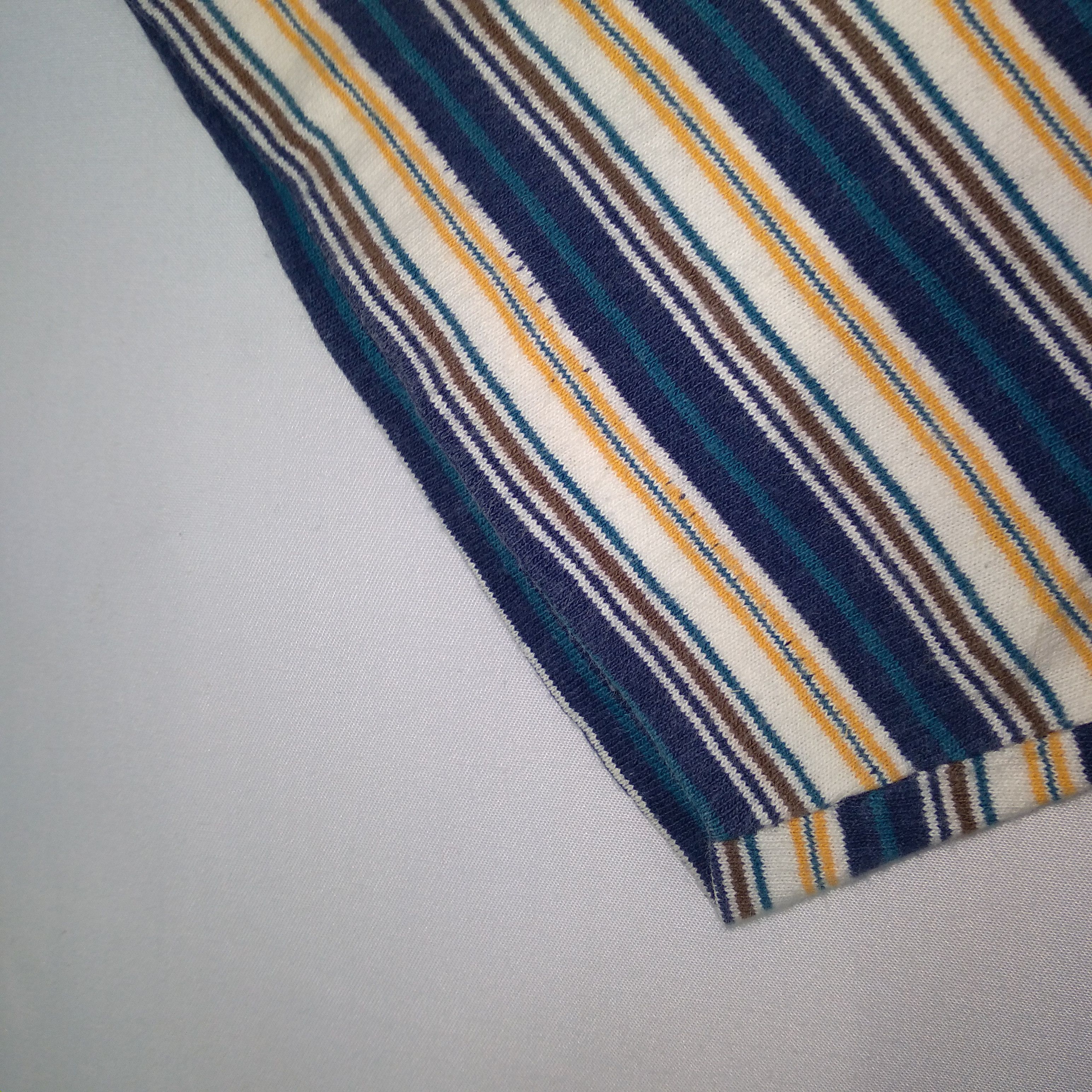 Gotcha × Vintage Vintage 90s Gotcha Classic Nice Stripes Tee Size US S / EU 44-46 / 1 - 7 Thumbnail