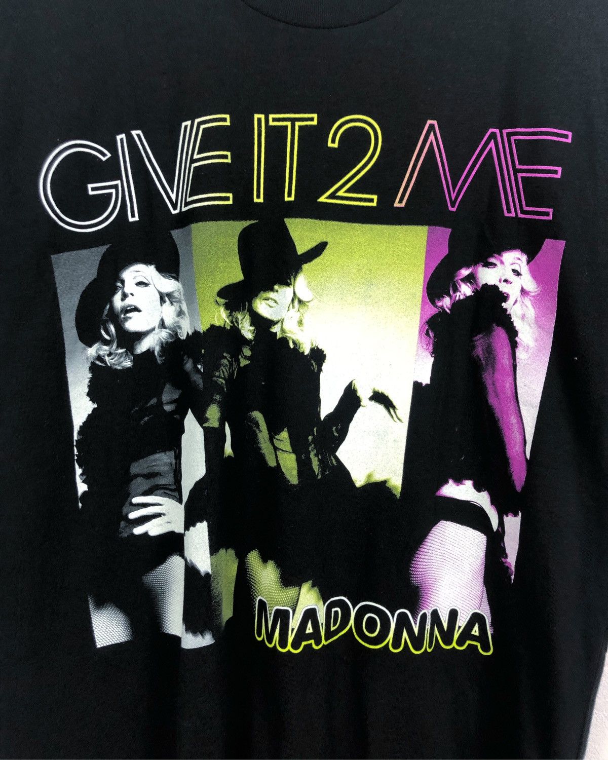 Band Tees Rare Bootleg Madonna Give It 2 Me 2008 Tour Tee Size US M / EU 48-50 / 2 - 3 Thumbnail
