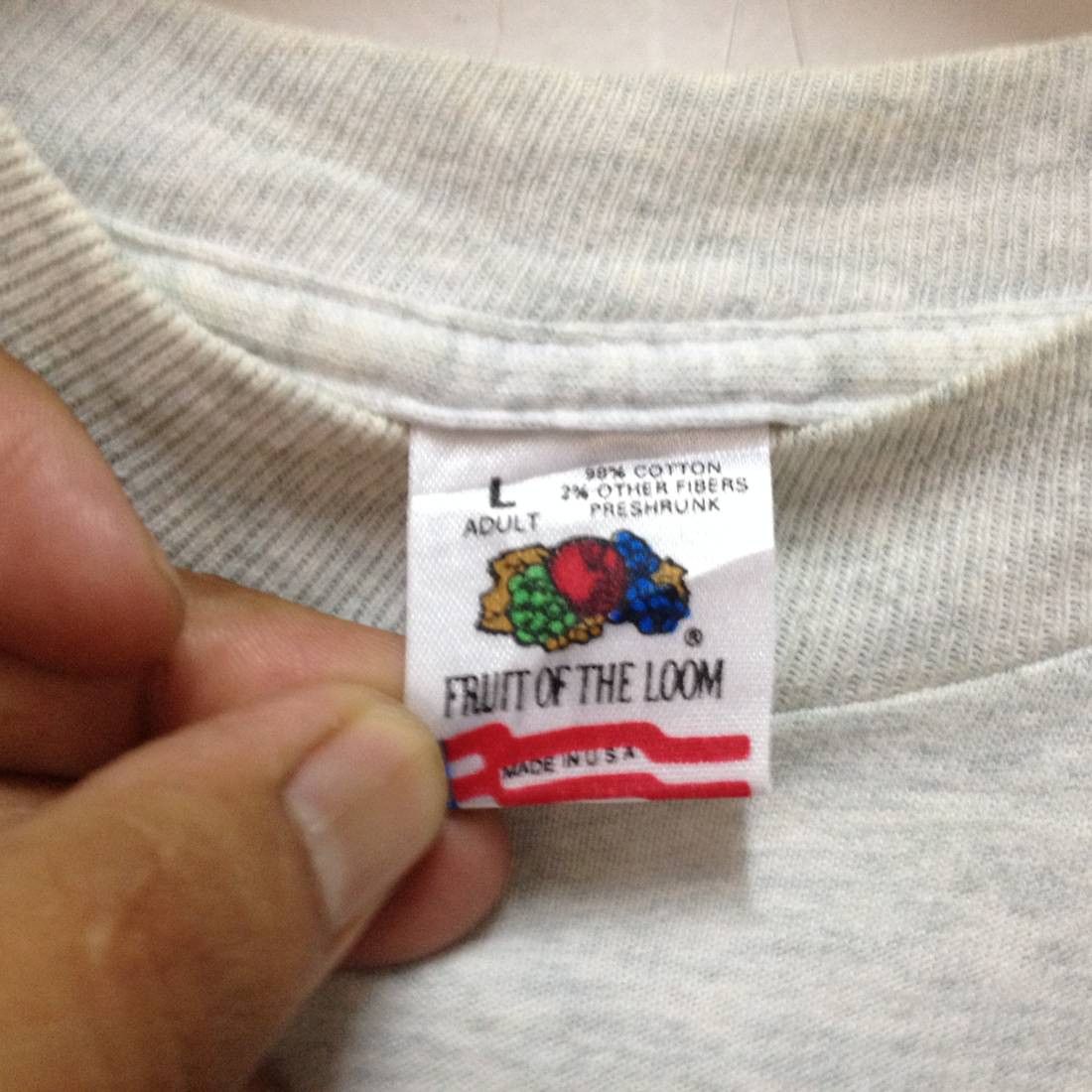 Band Tees × Vintage Vintage 90s R.E.M. Everybody Hurts Tour Fruit of the Loom Size US L / EU 52-54 / 3 - 3 Thumbnail