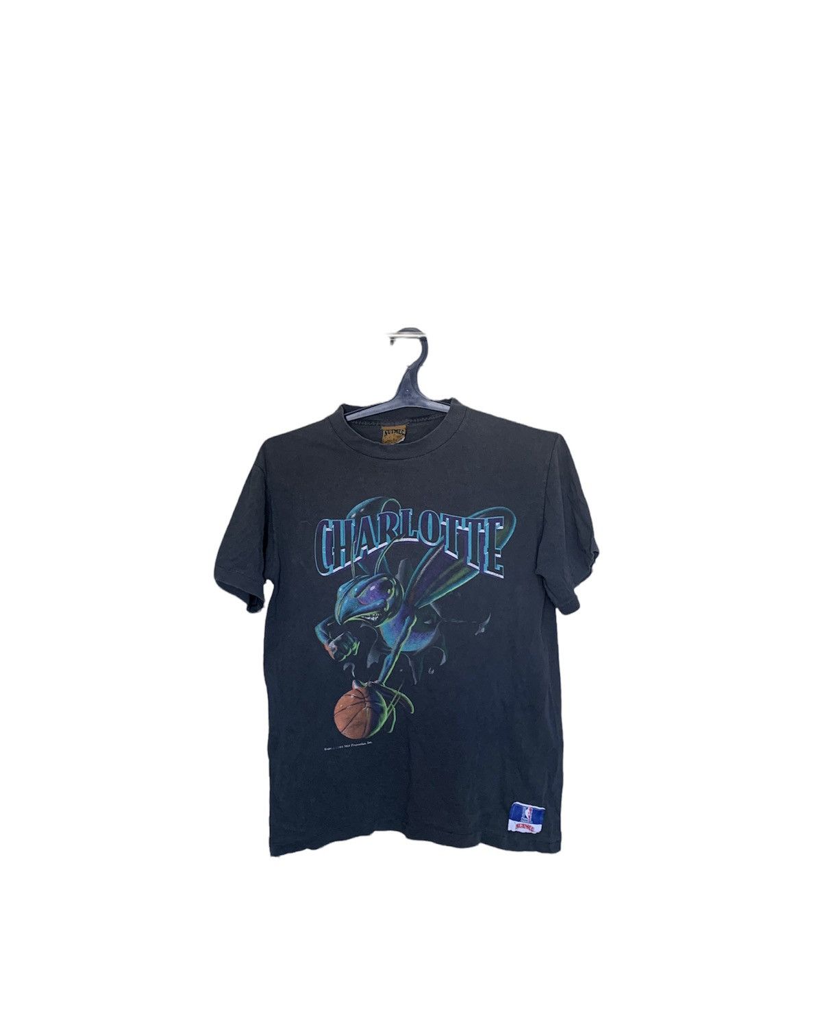 NBA × Vintage 1993 Charlotte Hornets Rare NBA vintage made in usa tee Size US XXL / EU 58 / 5 - 3 Thumbnail