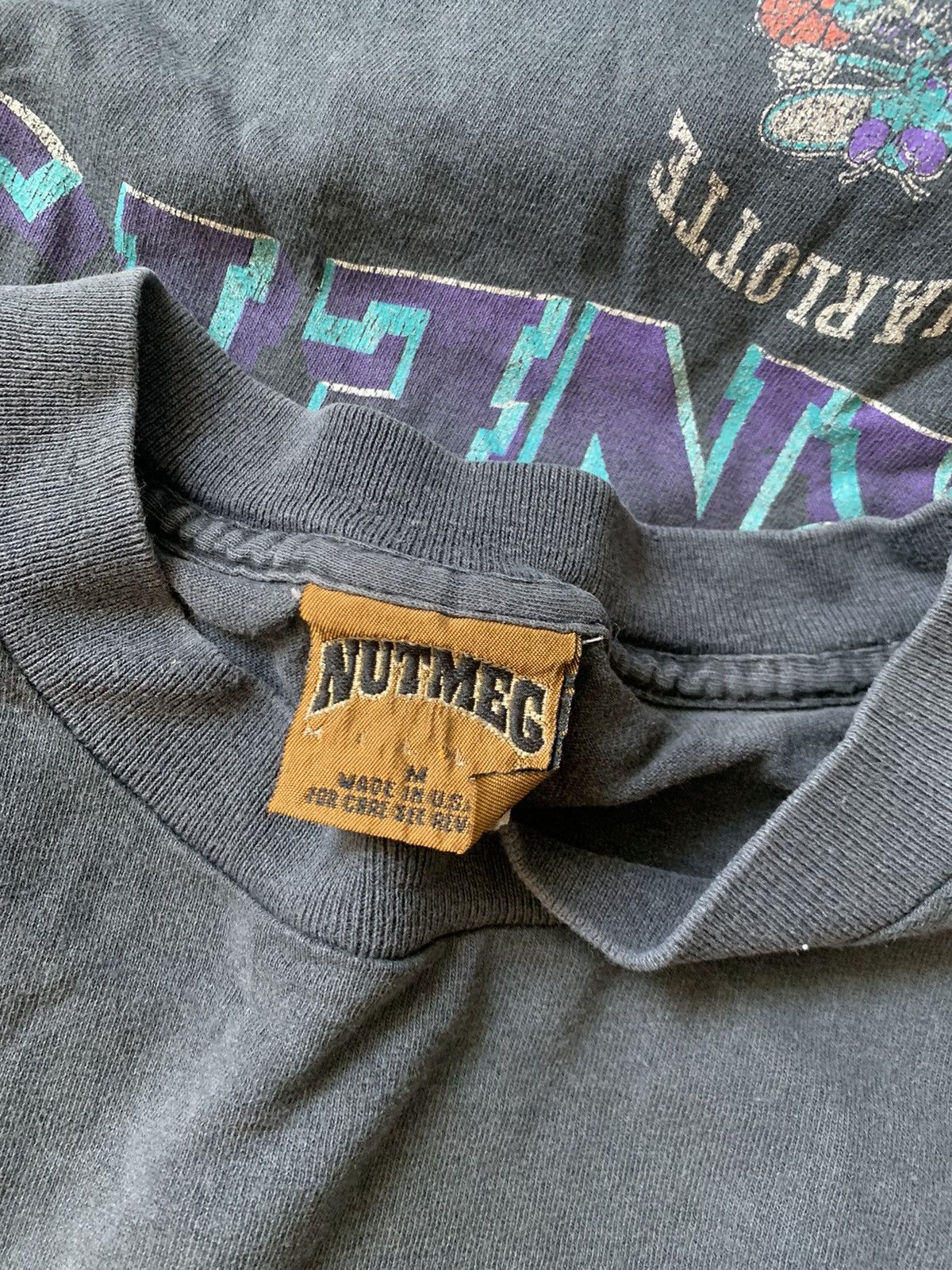 NBA × Vintage 1993 Charlotte Hornets Rare NBA vintage made in usa tee Size US XXL / EU 58 / 5 - 12 Thumbnail