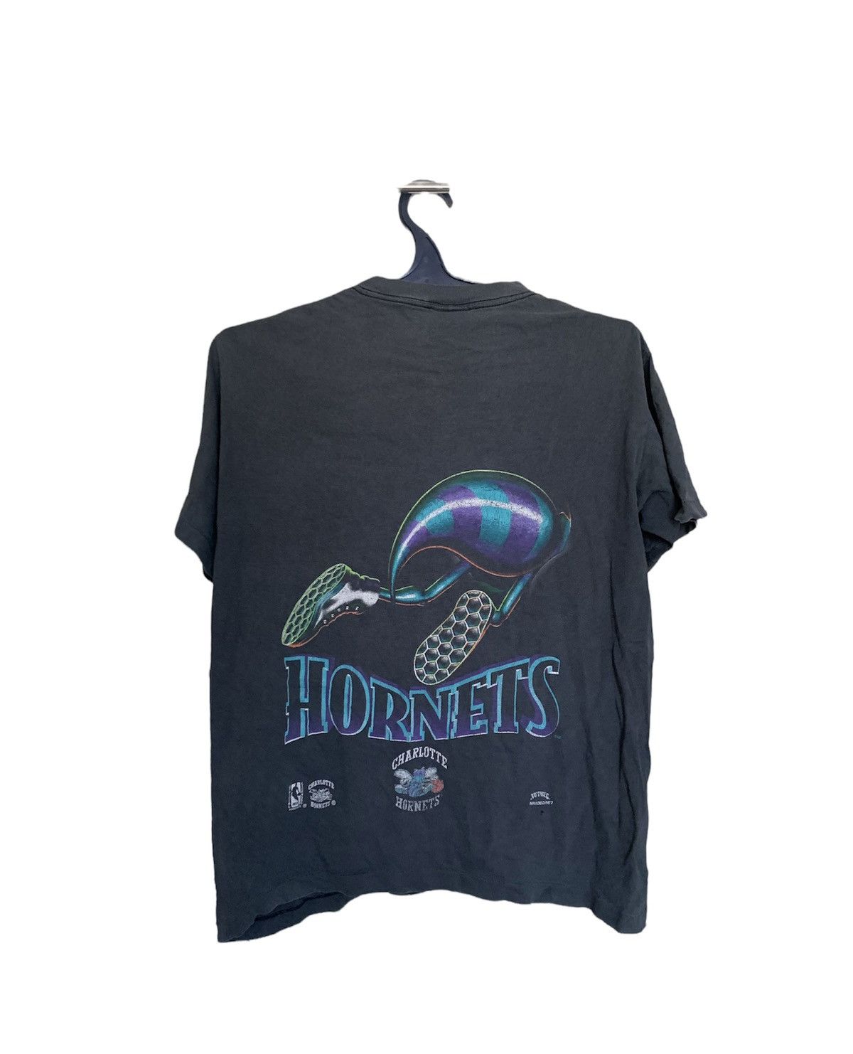 NBA × Vintage 1993 Charlotte Hornets Rare NBA vintage made in usa tee Size US XXL / EU 58 / 5 - 4 Thumbnail