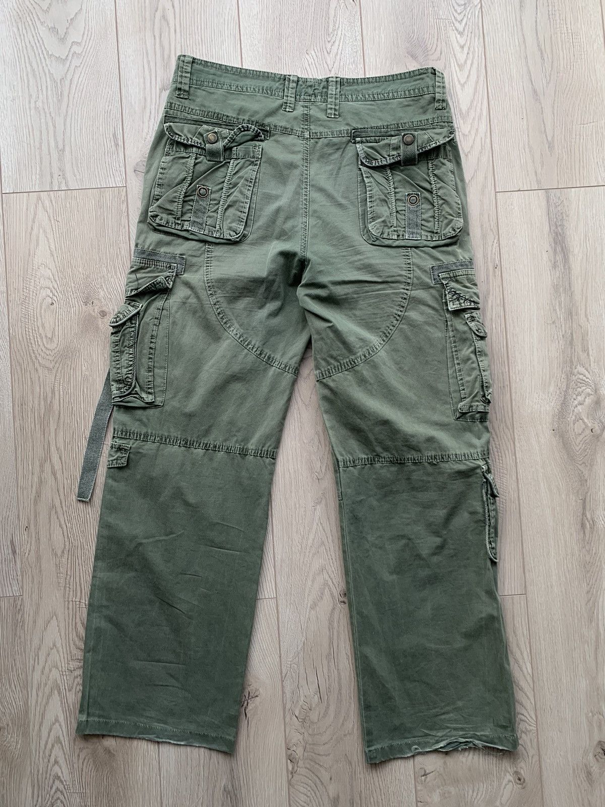 Japanese Brand × Vintage Just design vintage military bondage japanese cargo pants Size US 34 / EU 50 - 11 Thumbnail