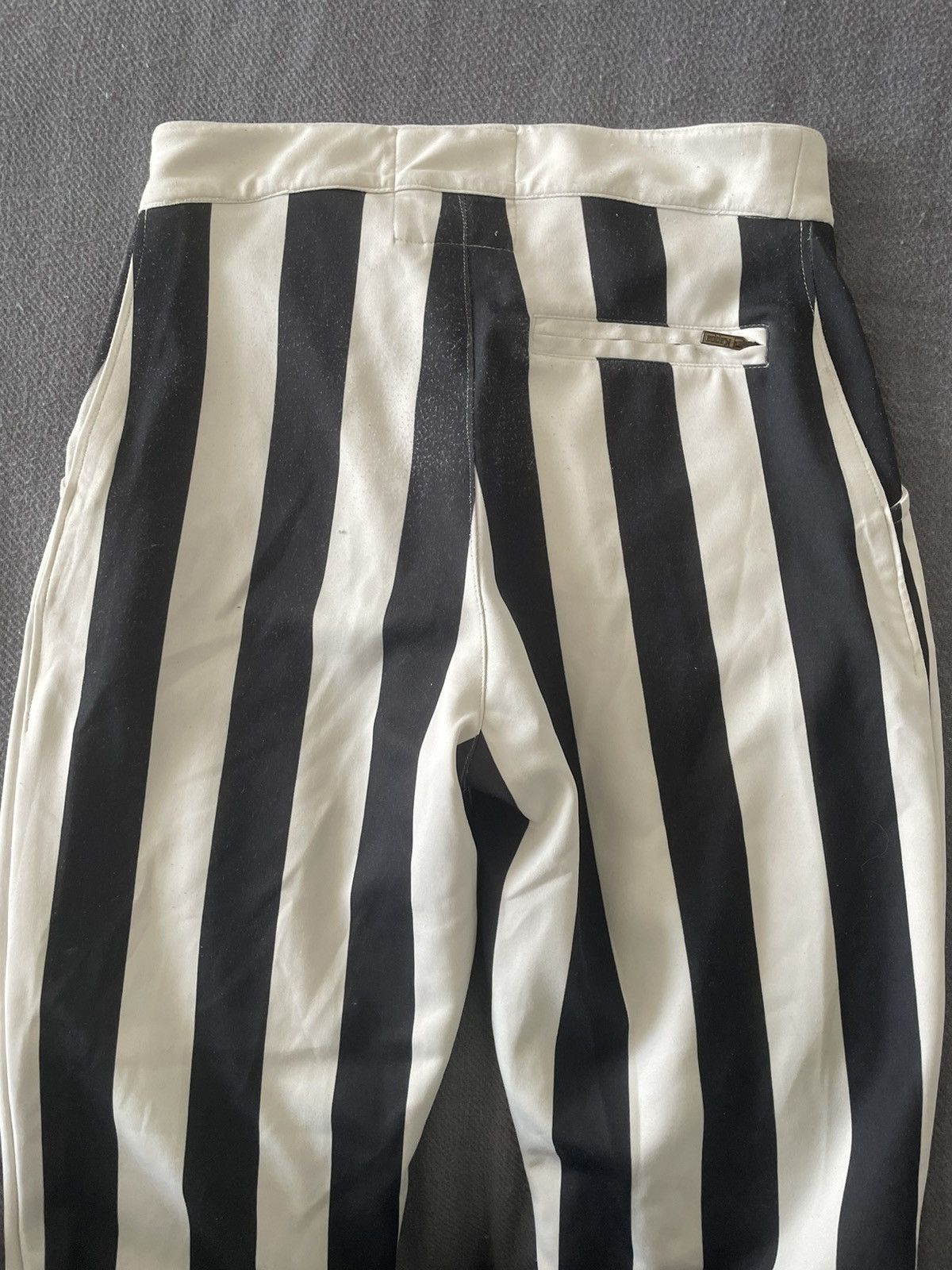 Vintage KAPPA KONTROLL BLACK & WHiTE STRiPED TRACK PANTS BEETLEJUiCE Size 30" / US 8 / IT 44 - 9 Thumbnail