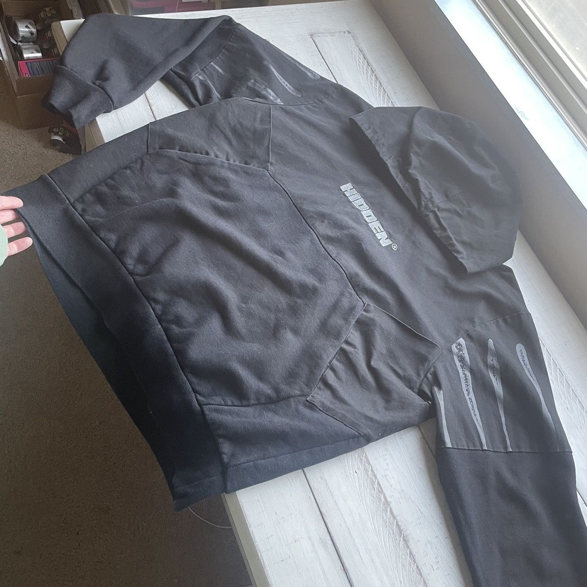 Hidden Characters 1/1 TEST SAMPLE HENNESSEY HOODiE COTTON TWiLL CONTRAST SRANK Size US L / EU 52-54 / 3 - 11 Thumbnail