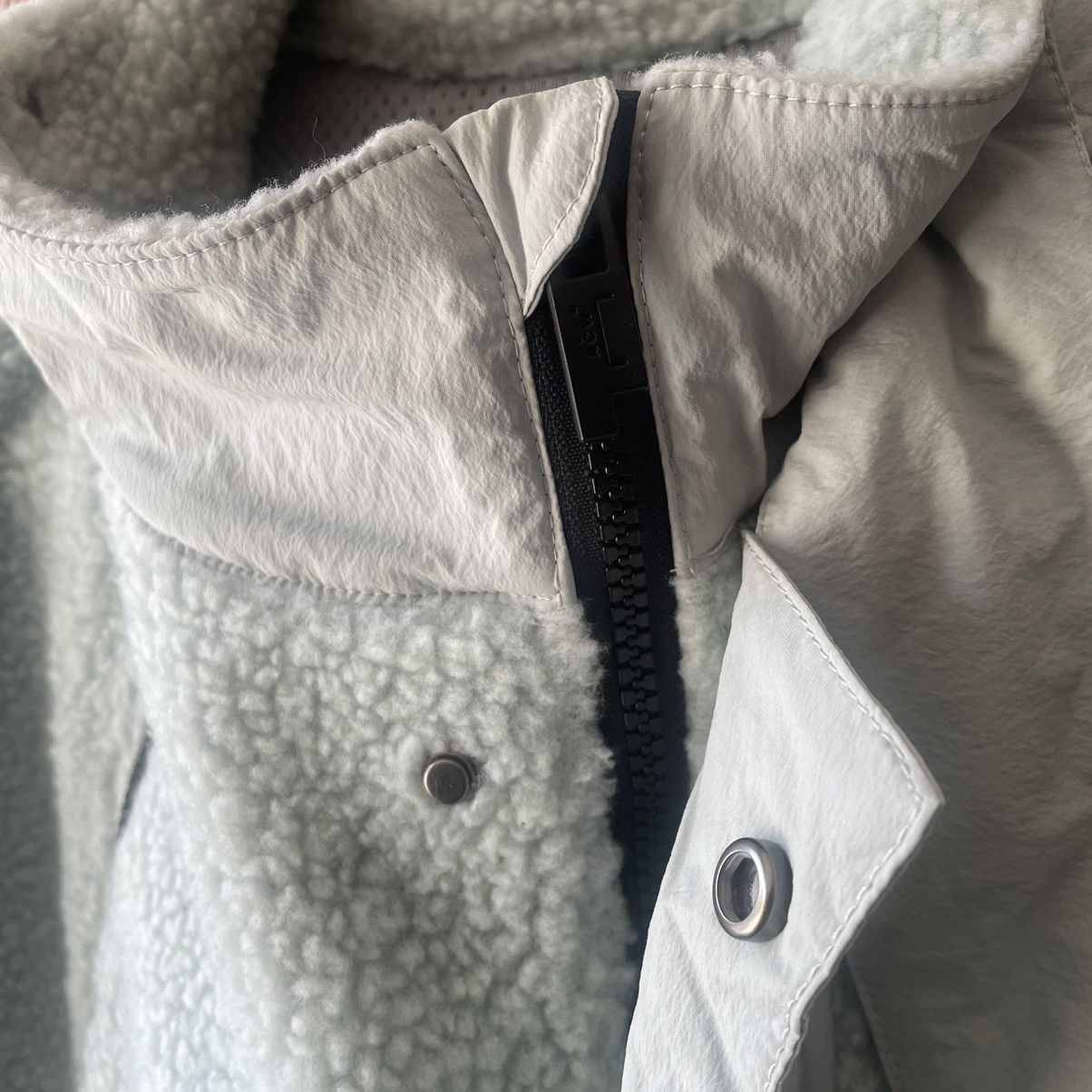 A-COLD-WALL* ASYMMETRiC PANELED SHERPA PiLE FLEECE BiAS COAT JACKET Size US L / EU 52-54 / 3 - 5 Thumbnail