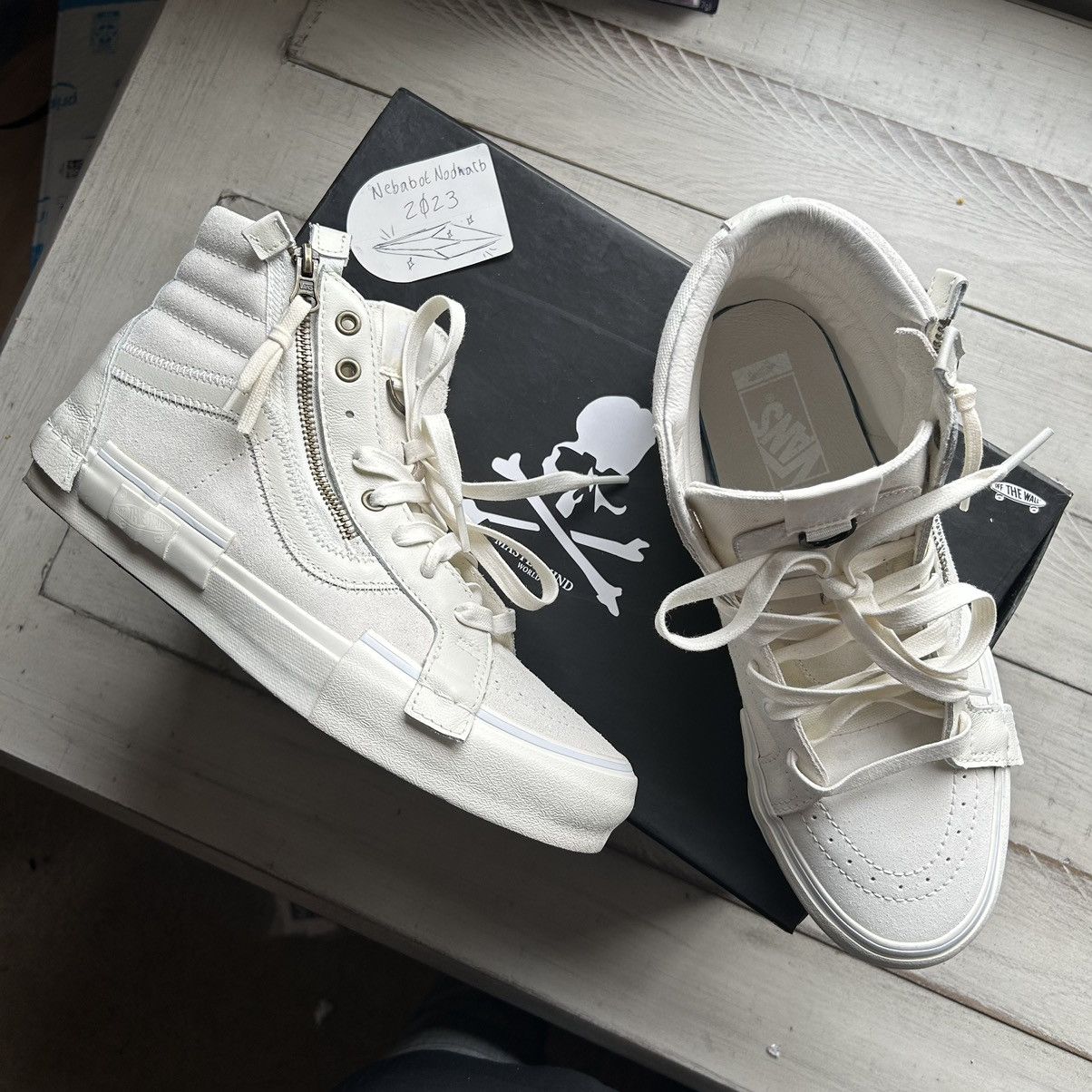 END. VANS MASTERMiND WORLD SK8 Hi CAP LX LEATHER ZiP VN0A3TKM2561 Size US 10 / EU 43 - 15 Thumbnail