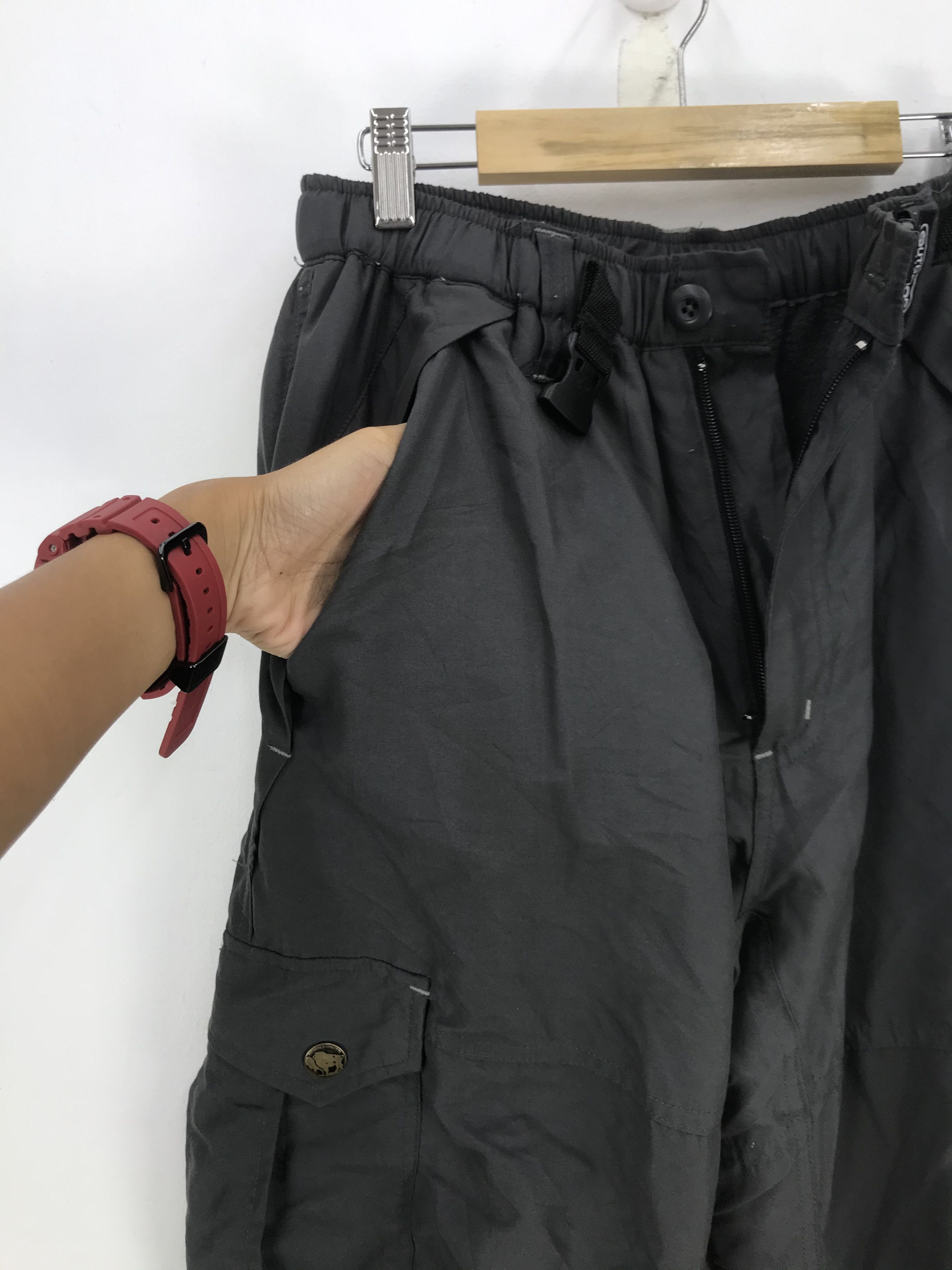 Japanese Brand Outdoor Ski Suit Ski Wear Snowboards Outdoor Ski Pants Size US 30 / EU 46 - 4 Thumbnail