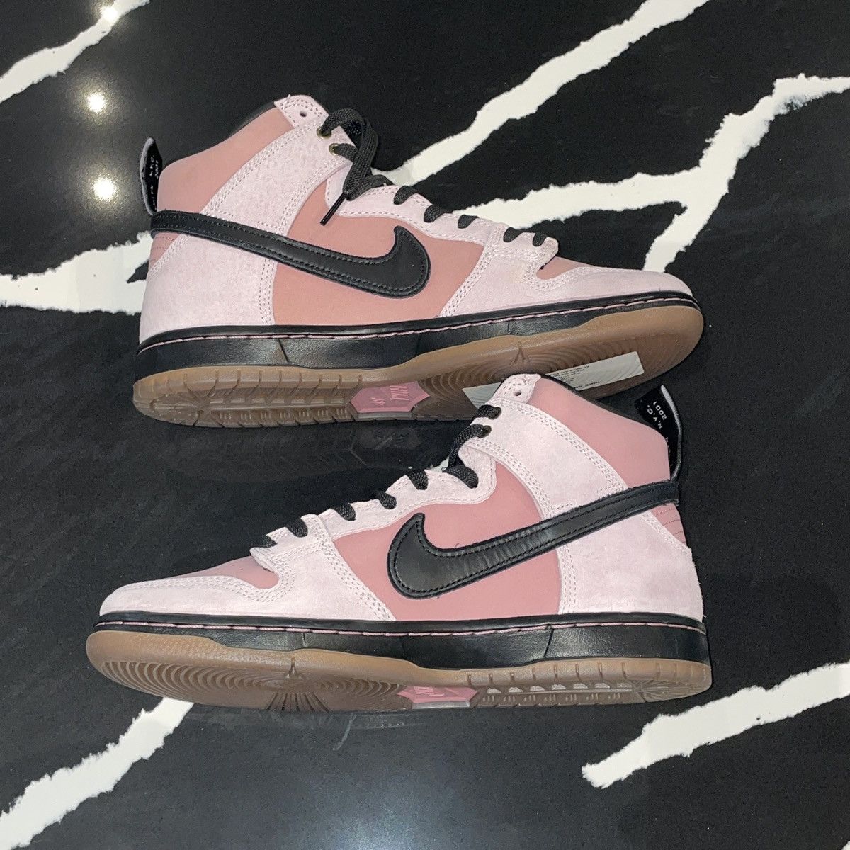 Nike Nike SB Dunk High Premium QS KCDC DH7742 600 - Size 10.5 Size US 10.5 / EU 43-44 - 12 Thumbnail