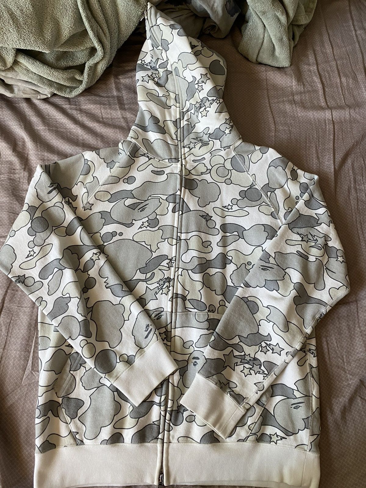 Bape 2008 Star Camo Full Zip Hoodie Size US M / EU 48-50 / 2 - 1 Thumbnail
