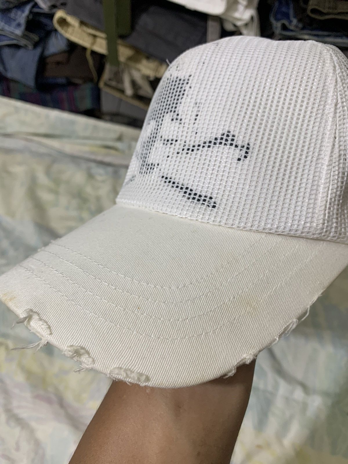 Seditionaries Trucker hat reproduct NYC skull design distressed hat Size ONE SIZE - 8 Thumbnail