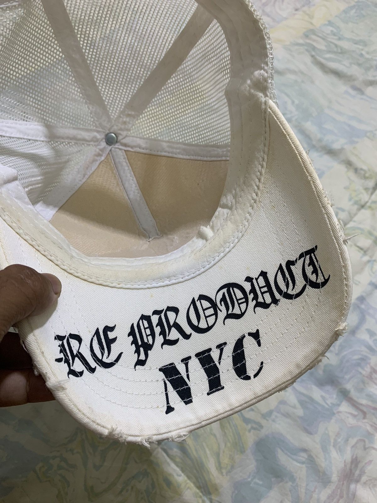 Seditionaries Trucker hat reproduct NYC skull design distressed hat Size ONE SIZE - 12 Thumbnail