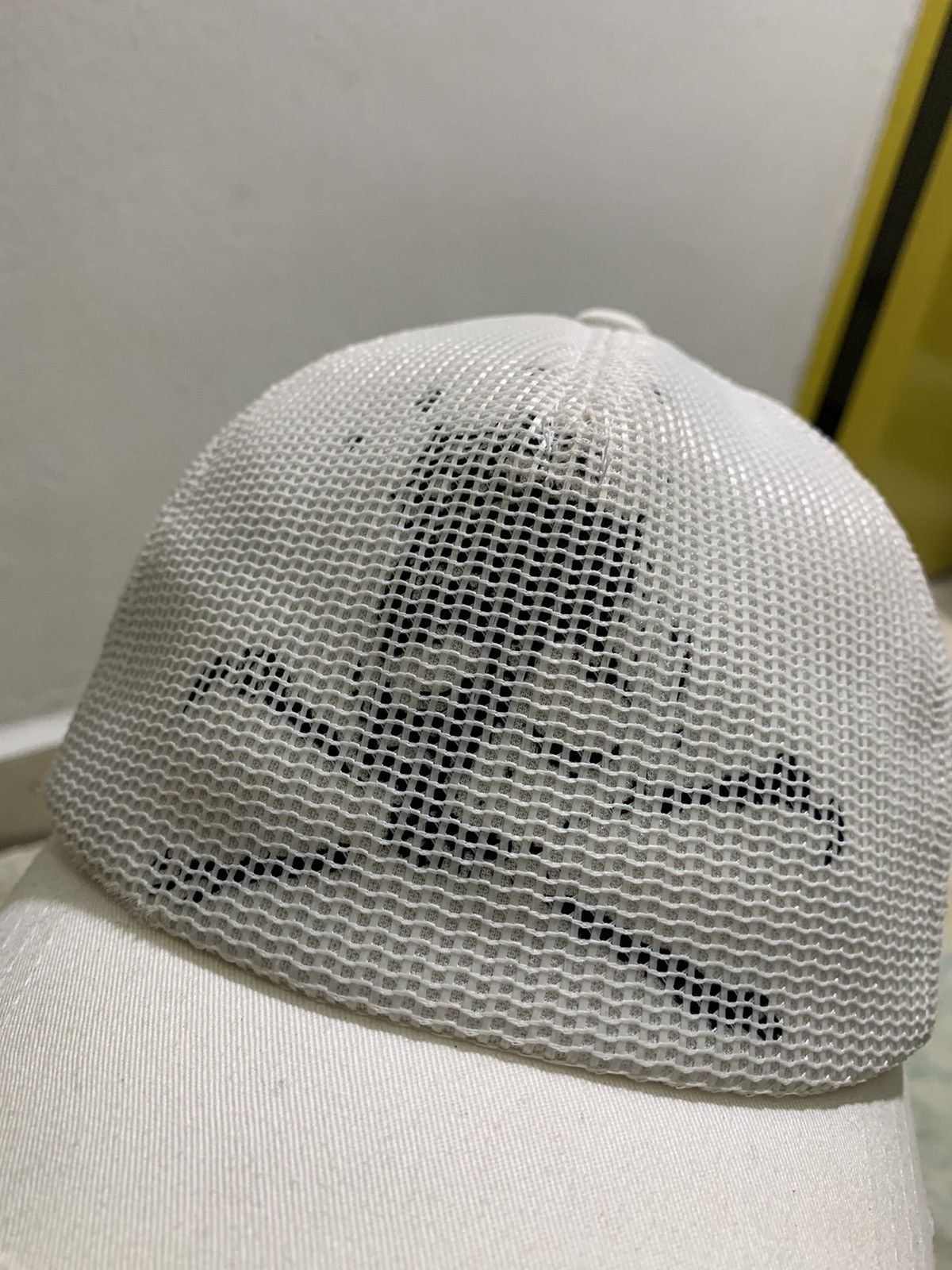 Seditionaries Trucker hat reproduct NYC skull design distressed hat Size ONE SIZE - 2 Thumbnail