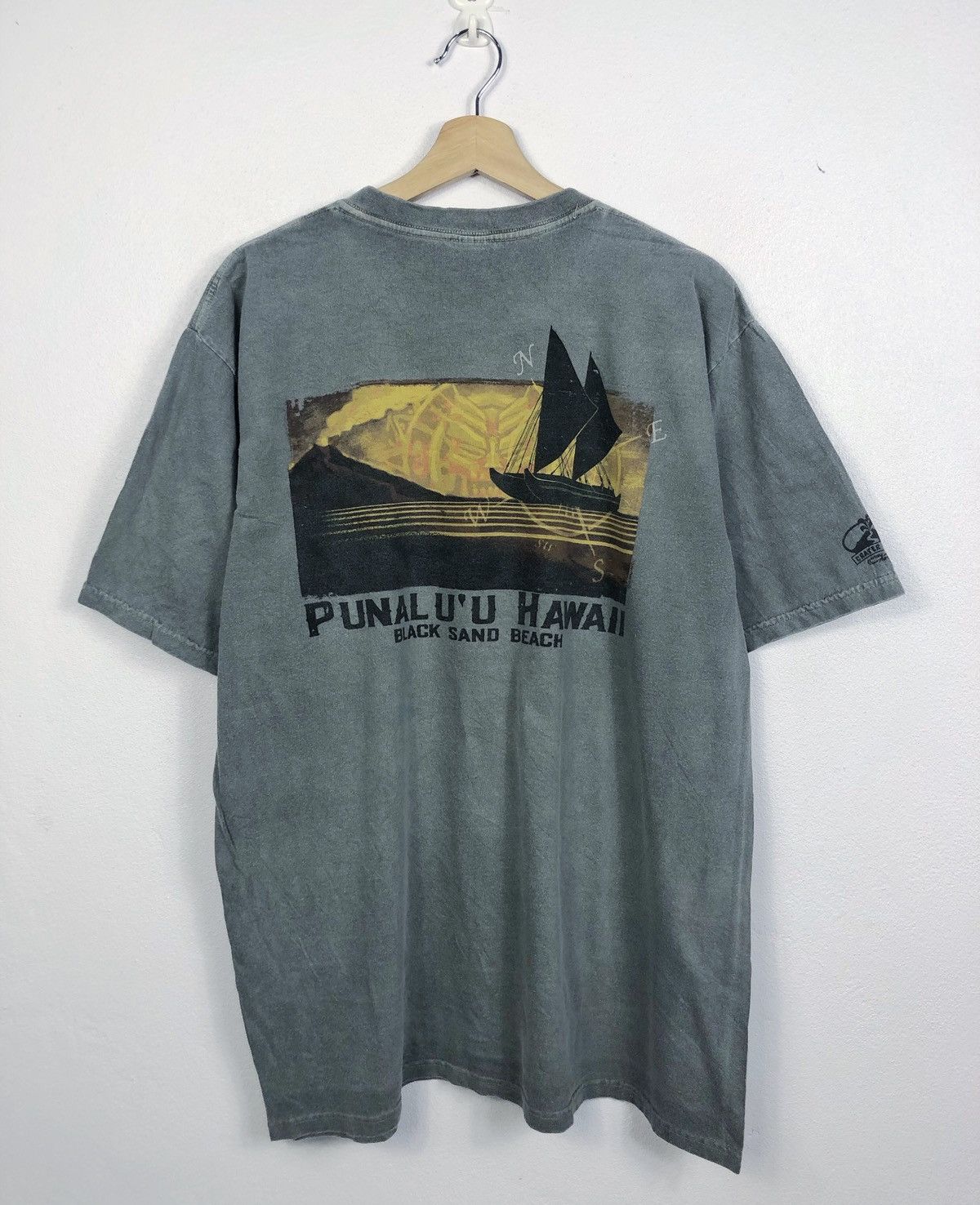 Vintage Rare Vintage Crazy Shirts Hawaii Tee Size US L / EU 52-54 / 3 - 1 Thumbnail