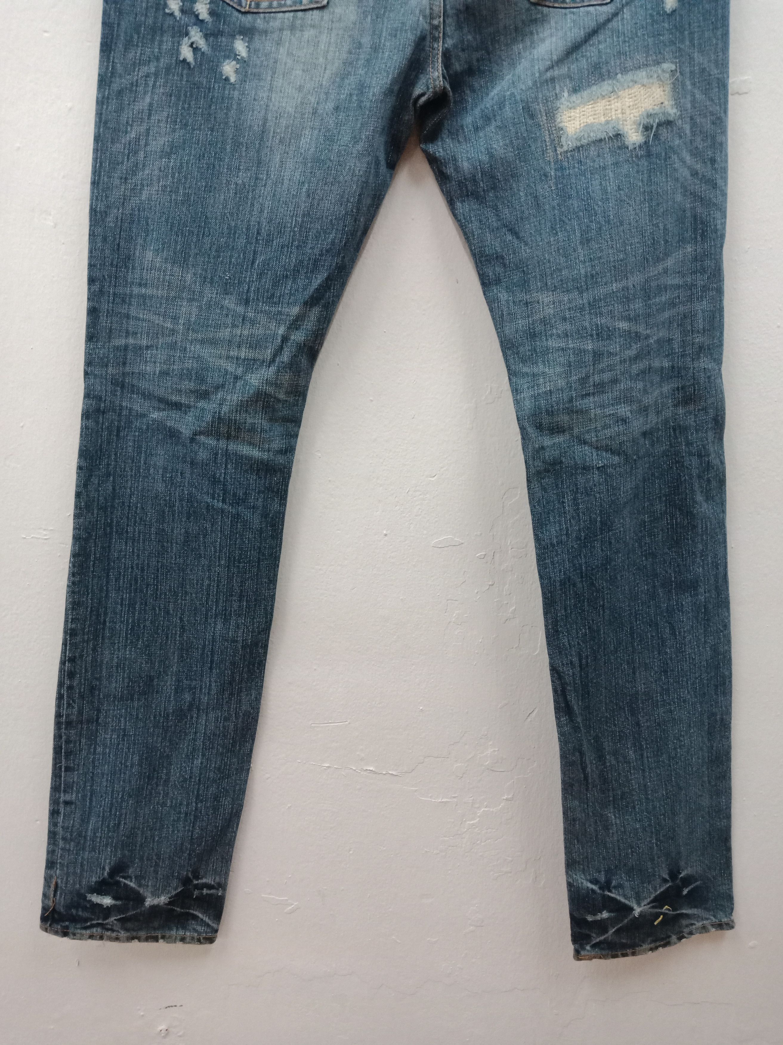 In The Attic Rob Distressed Shredded Studded Inspired By Undercover Size US 31 - 7 Thumbnail