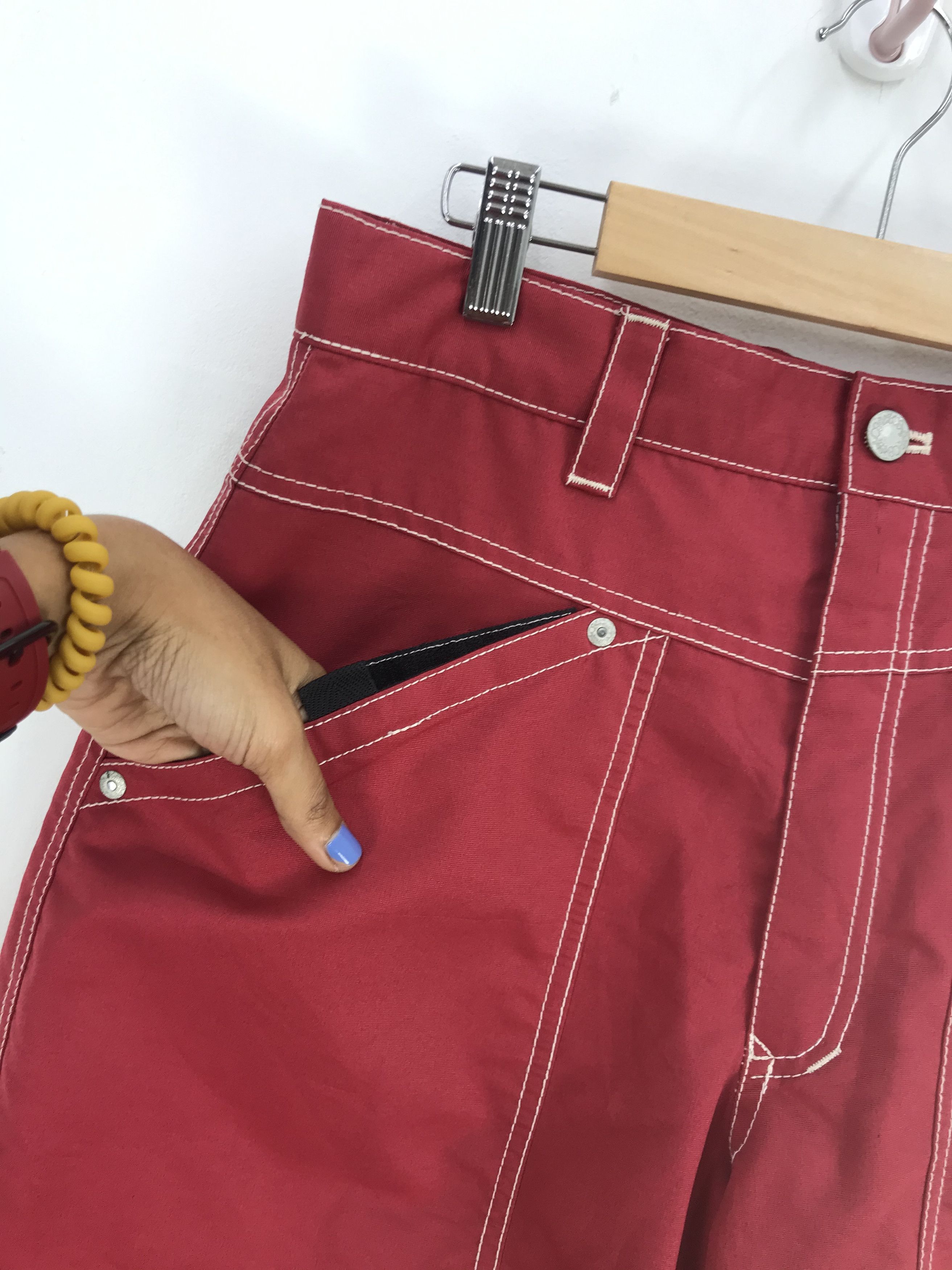 Japanese Brand Vintage Japanese Ski Wear Snowboards Ski Overall Pants Size US 30 / EU 46 - 4 Thumbnail