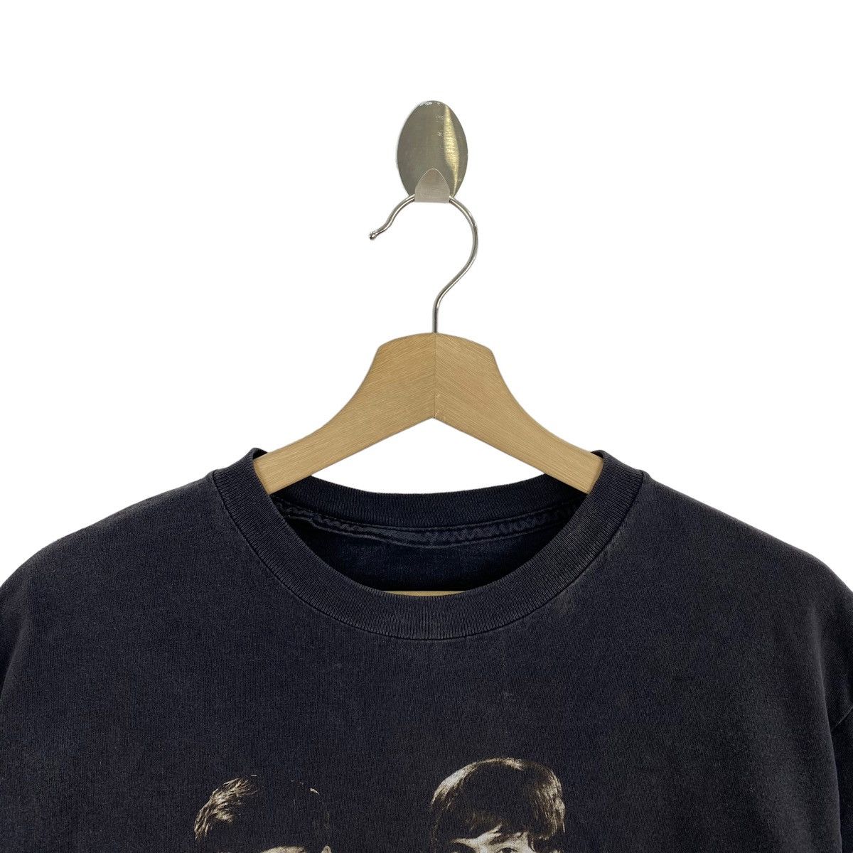 Band Tees × Vintage Vintage 90s THE BEATLES Rock Band Singer Face Print Black Size US M / EU 48-50 / 2 - 2 Thumbnail