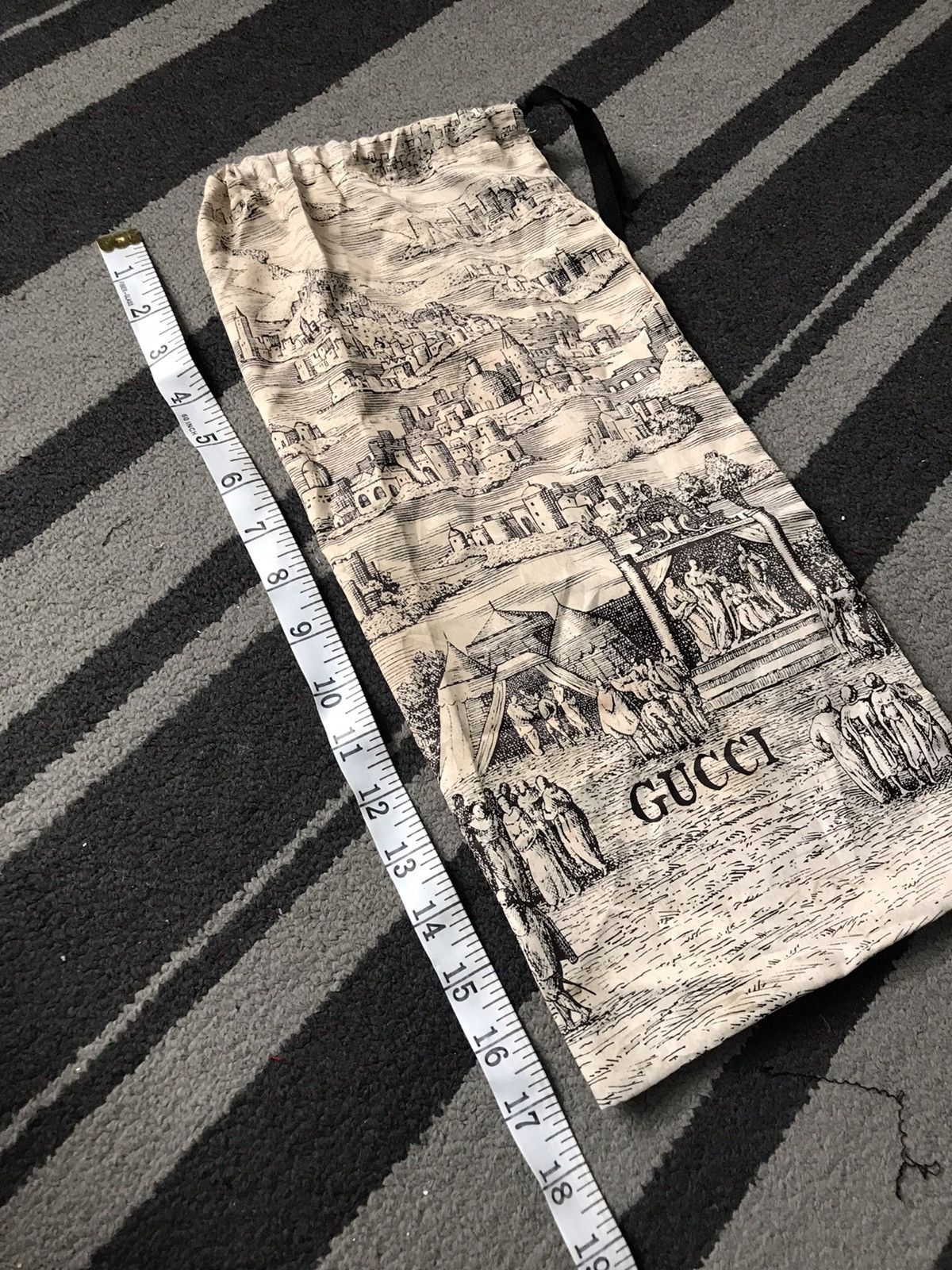 Designer Vintage Gucci Renaissance Jute Pouch Size ONE SIZE - 5 Thumbnail