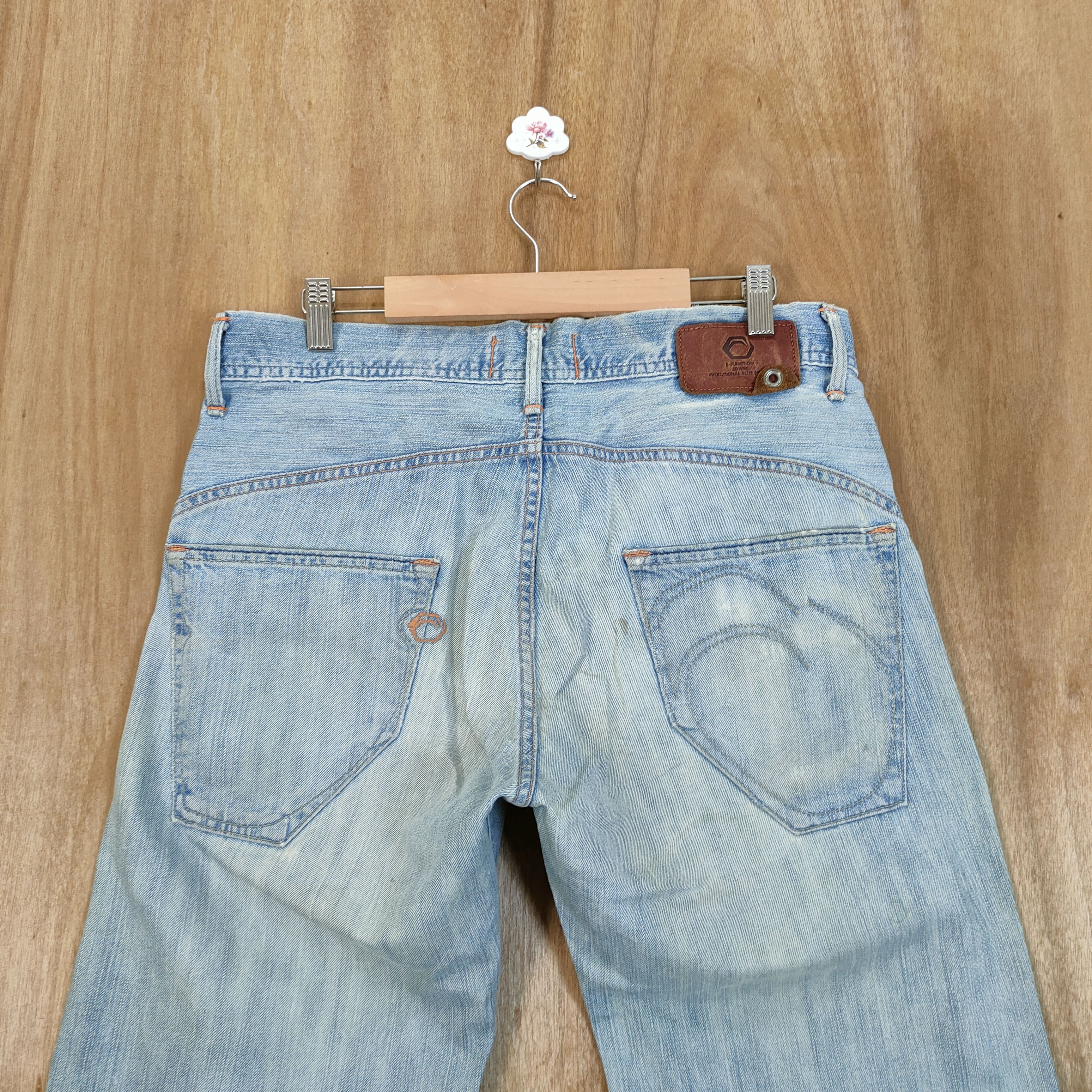 Edwin × Jean × Vintage EDWIN FADED LIGHT BLUE RIPPEP KNEE LOWRISE JEANS PANTS Size US 34 / EU 50 - 8 Thumbnail