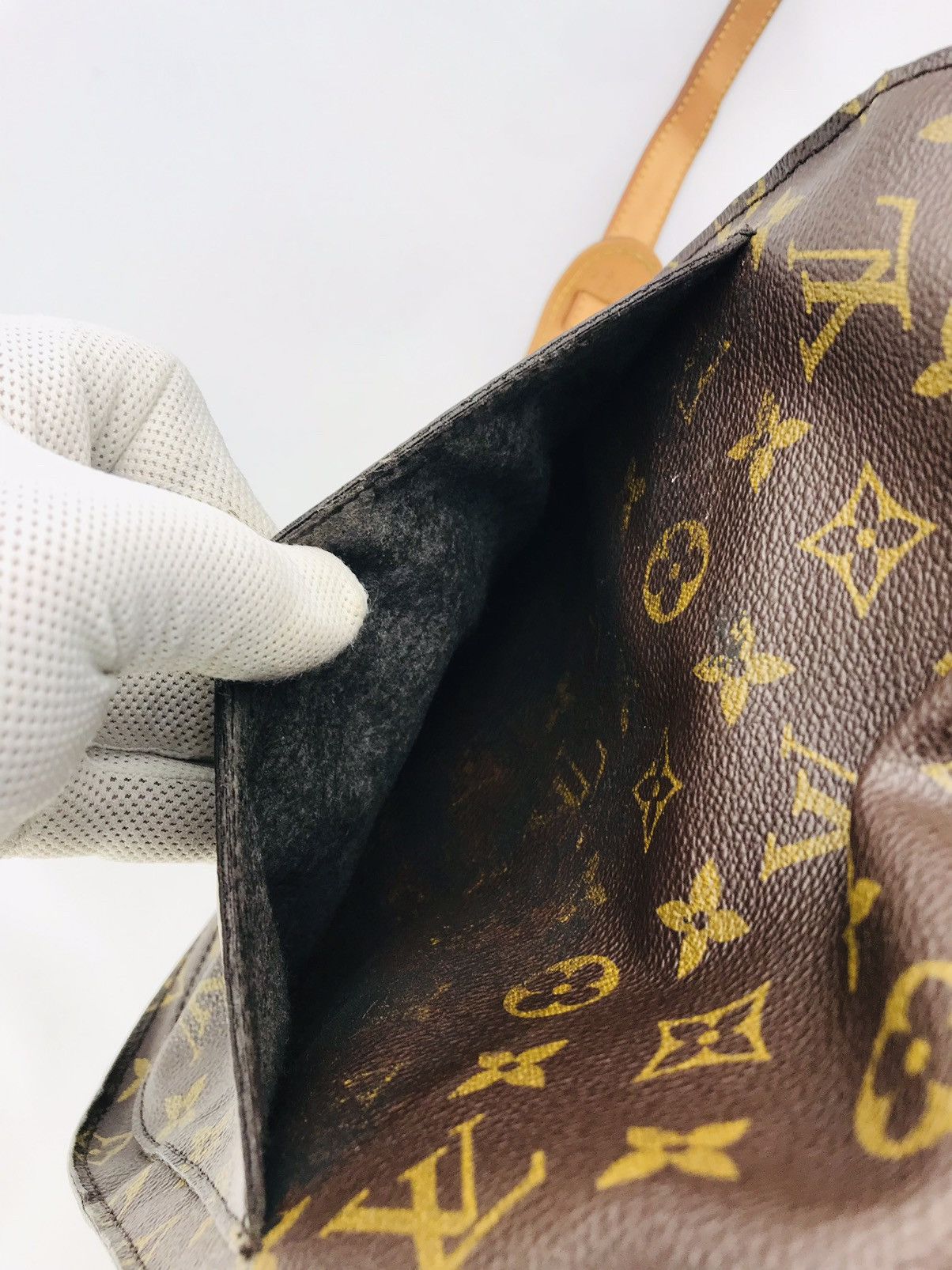 Louis Vuitton ❌Last Drop❌Auth Louis vuitton Saint cloud GM Shoulderbag Size ONE SIZE - 19 Thumbnail
