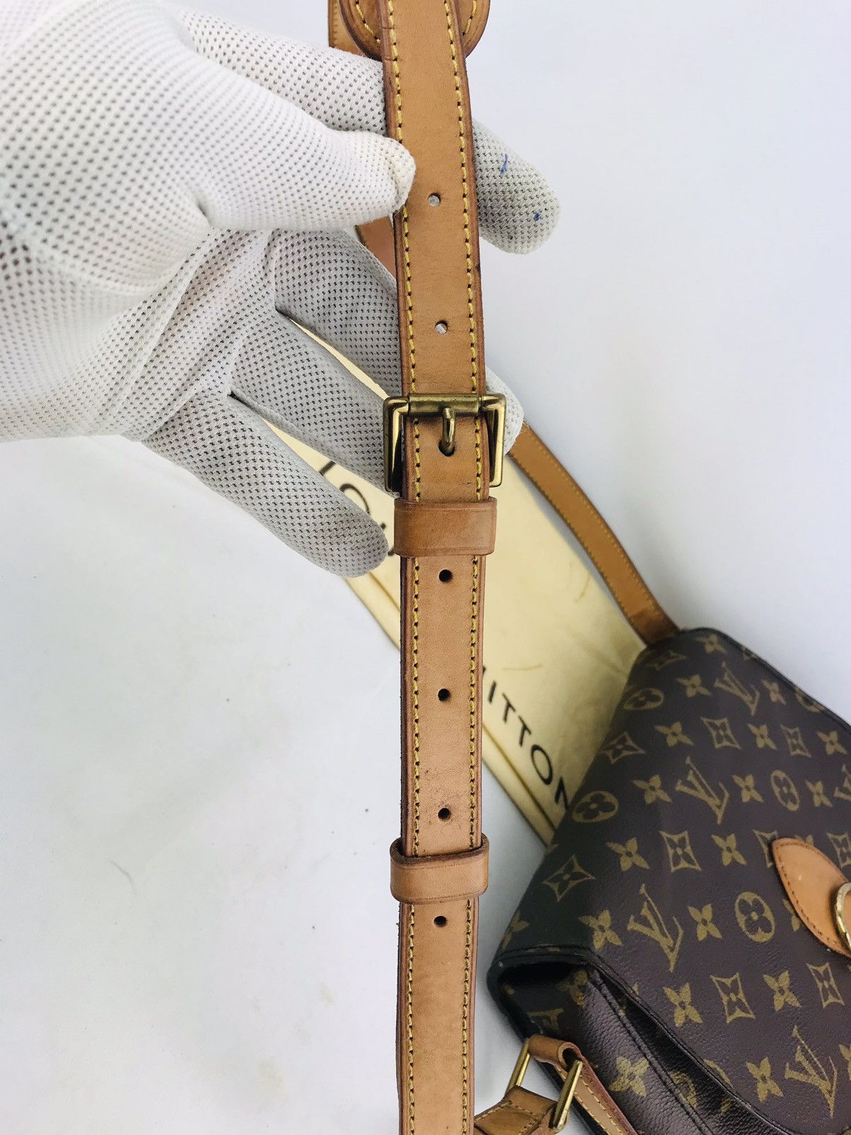 Louis Vuitton ❌Last Drop❌Auth Louis vuitton Saint cloud GM Shoulderbag Size ONE SIZE - 11 Thumbnail