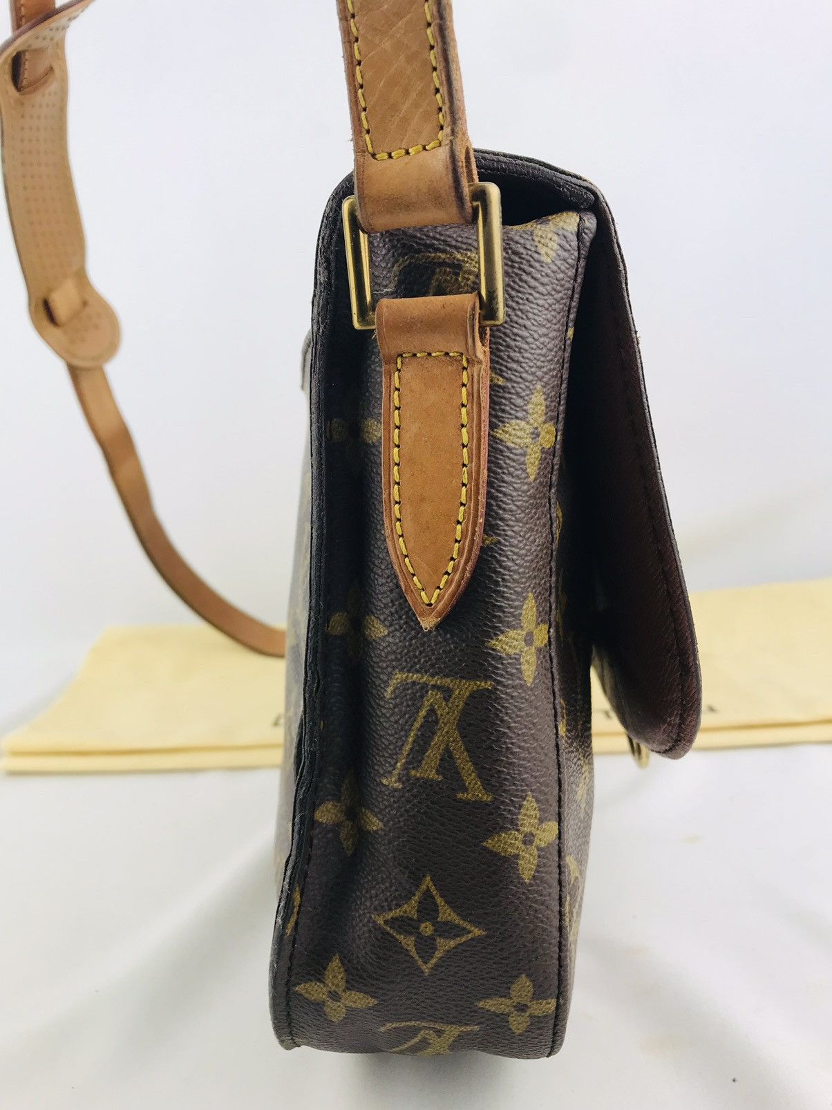 Louis Vuitton ❌Last Drop❌Auth Louis vuitton Saint cloud GM Shoulderbag Size ONE SIZE - 7 Thumbnail