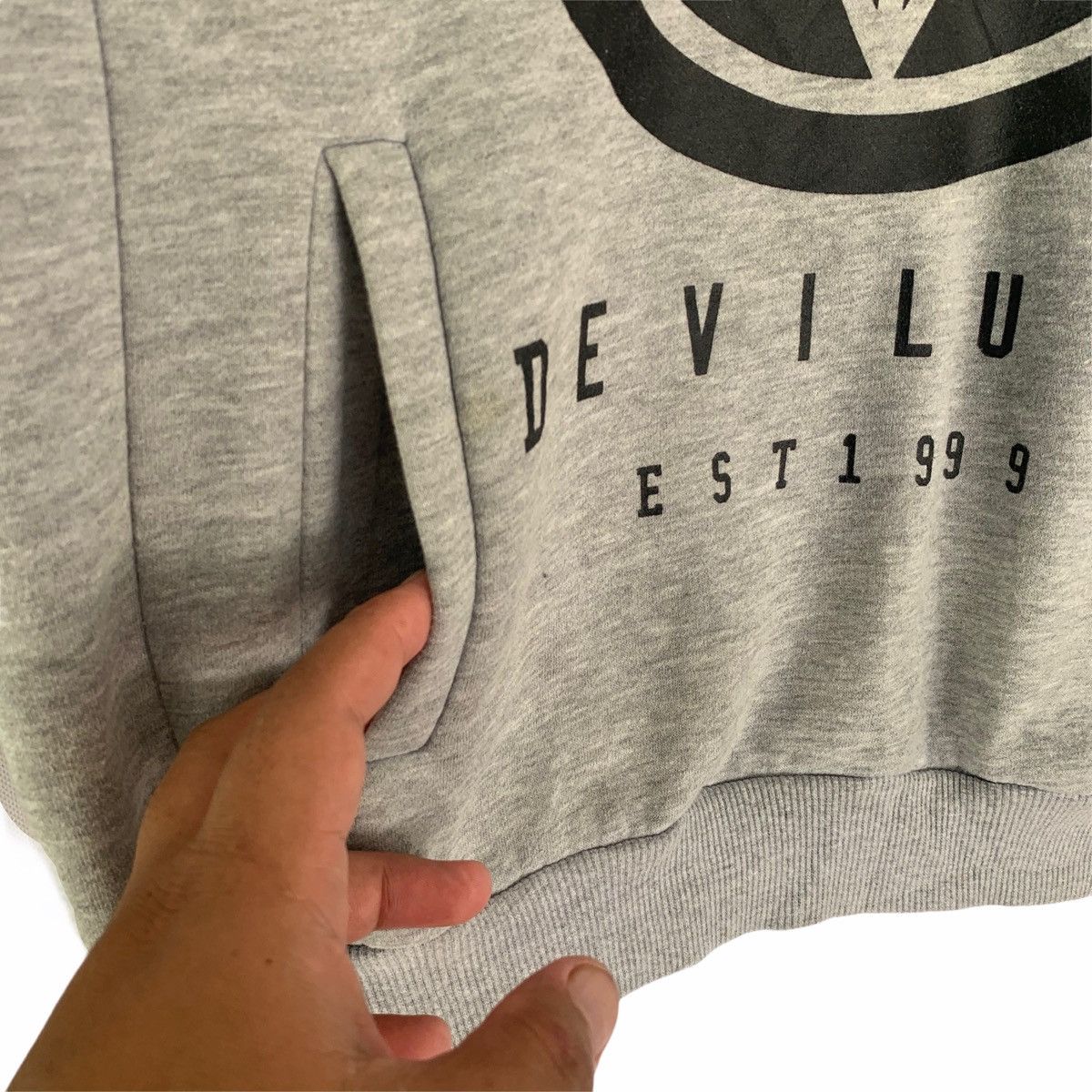 Japanese Brand Devil Use Big Logo Hoodie Size US L / EU 52-54 / 3 - 7 Thumbnail