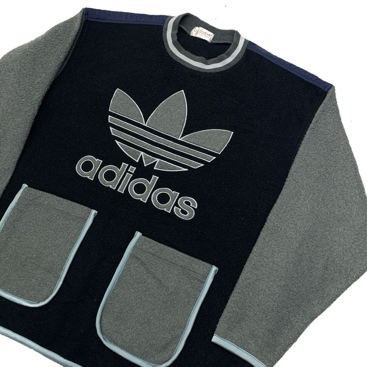 Adidas × Vintage Adidas Trefoil Spell Out Big Logo Double Pocket Sweatshirt Size US XL / EU 56 / 4 - 3 Thumbnail