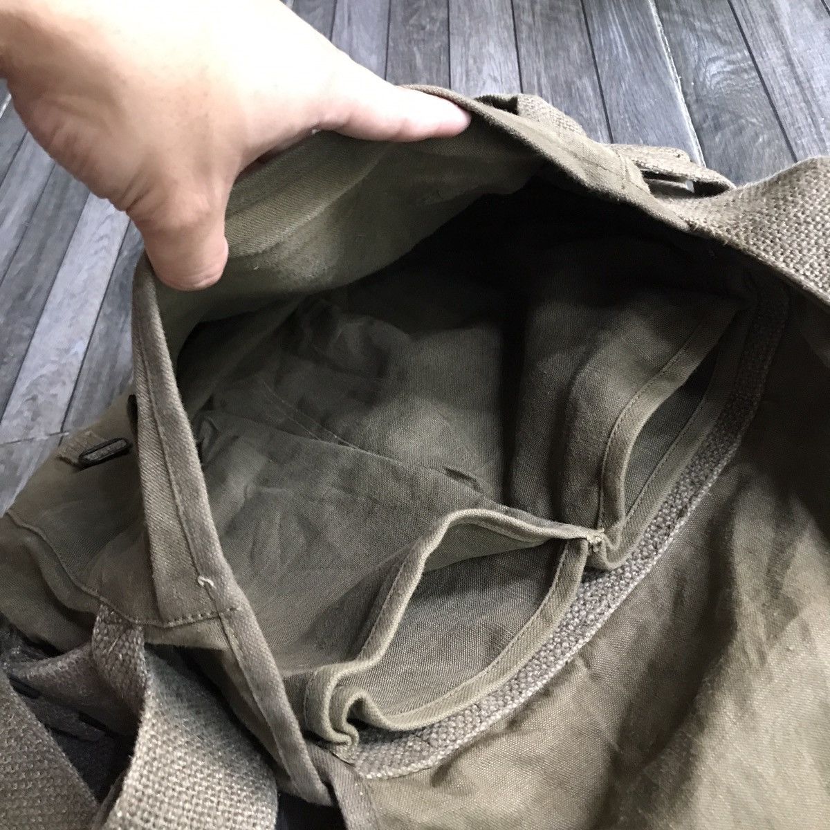 Vintage TRUE VINTAGE 50s FRENCH ARMY LINEN SLING BAG Size ONE SIZE - 9 Thumbnail