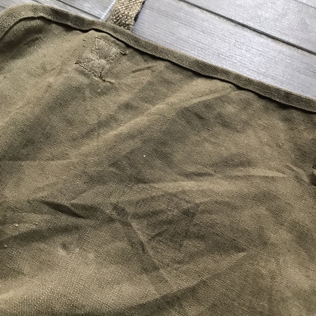 Vintage TRUE VINTAGE 50s FRENCH ARMY LINEN SLING BAG Size ONE SIZE - 7 Thumbnail