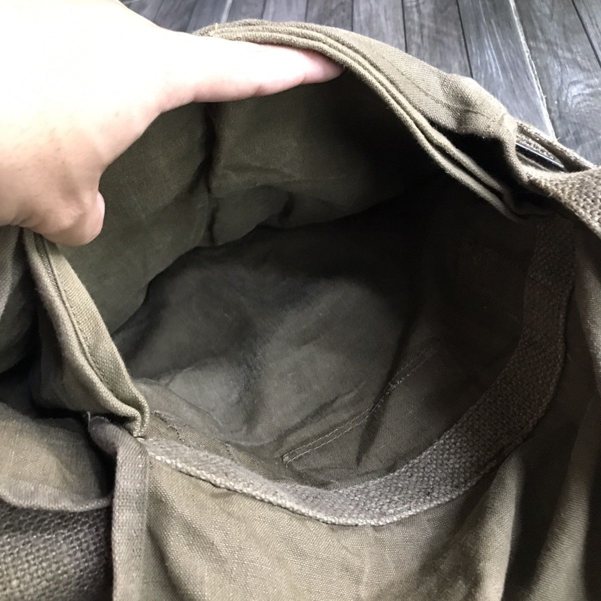 Vintage TRUE VINTAGE 50s FRENCH ARMY LINEN SLING BAG Size ONE SIZE - 10 Thumbnail