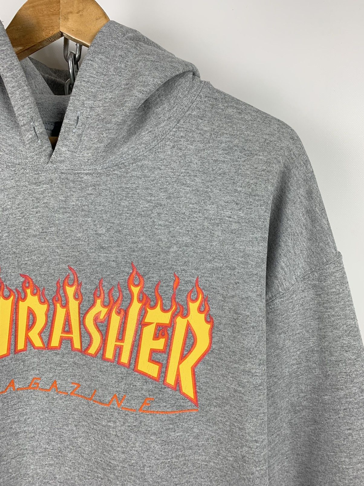 Thrasher Vintage Thrasher Magazine Flames Logo Hoodie Size US L / EU 52-54 / 3 - 3 Thumbnail
