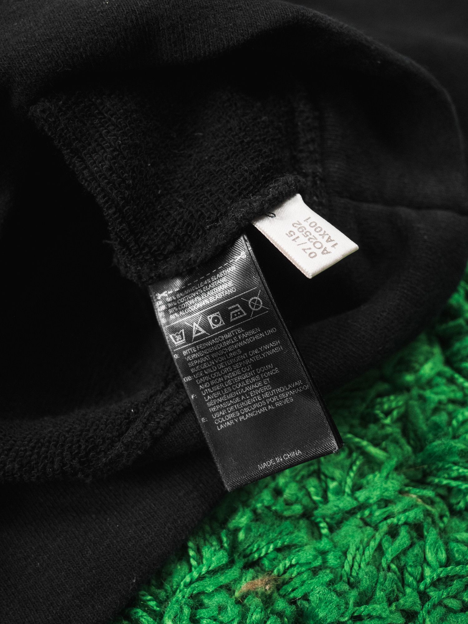 Yeezy YEEZY SEAOSN 1 HALF ZIP HOODY BASIC HOODIE Caviar Adidas Size US L / EU 52-54 / 3 - 9 Thumbnail