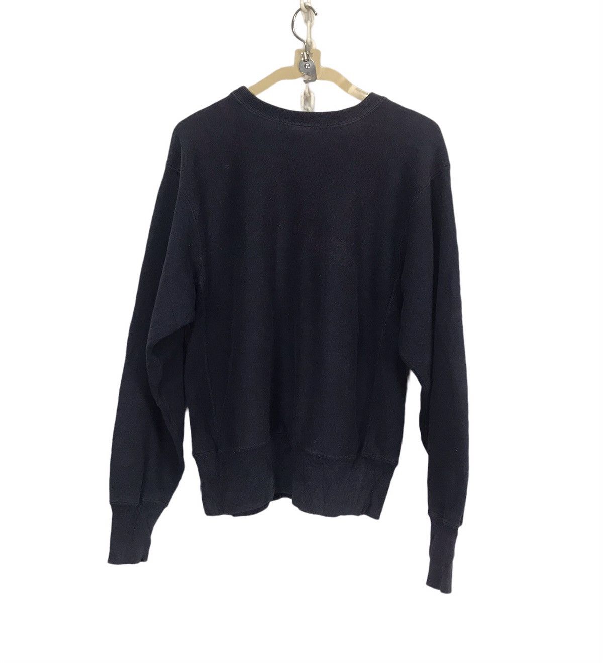 Champion Champion distressed plain sweatshirt Size US M / EU 48-50 / 2 - 2 Thumbnail