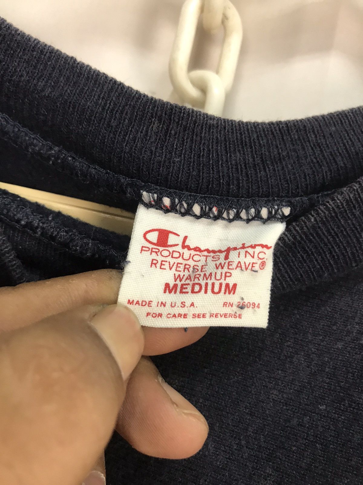 Champion Champion distressed plain sweatshirt Size US M / EU 48-50 / 2 - 3 Thumbnail