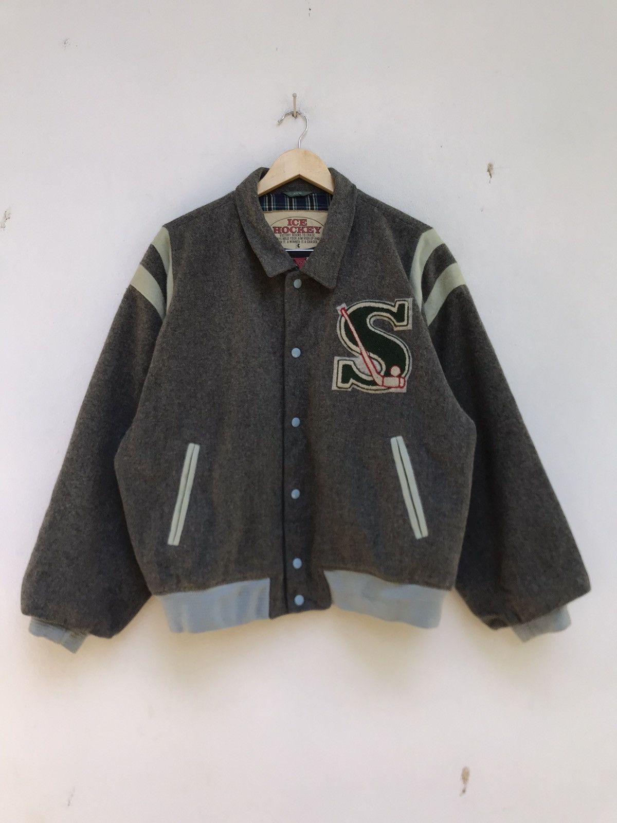 Sports Specialties × Vintage Vintage J & C Staff Ice Hockey Oversize Varsity Jacket Size US L / EU 52-54 / 3 - 1 Thumbnail