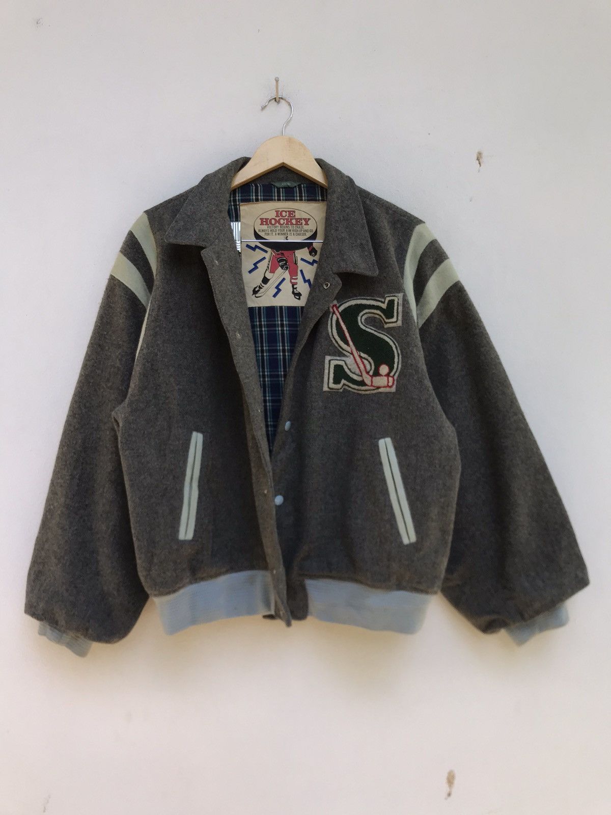 Sports Specialties × Vintage Vintage J & C Staff Ice Hockey Oversize Varsity Jacket Size US L / EU 52-54 / 3 - 5 Thumbnail