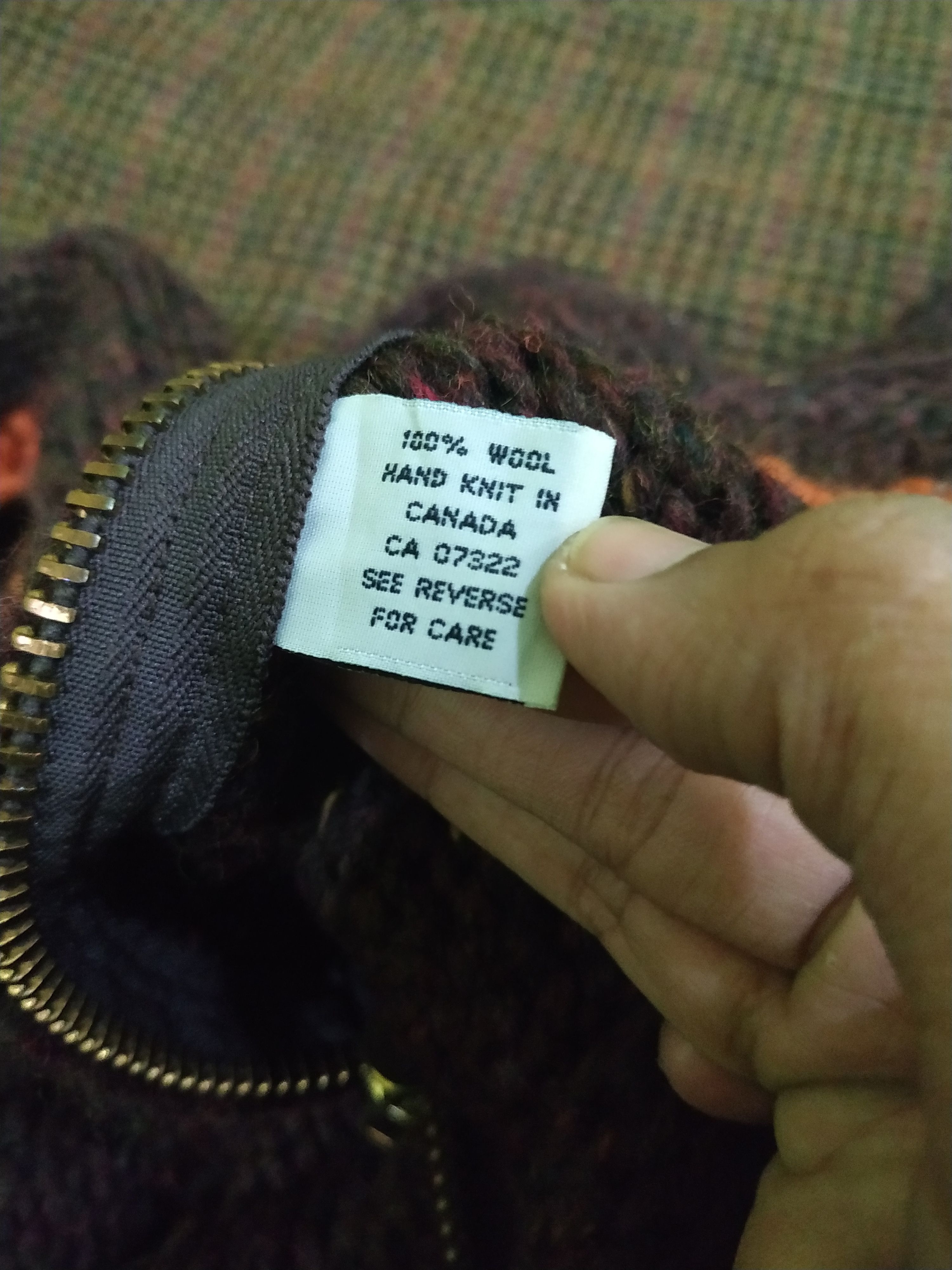 Vintage Vintage Canadian Sweater Handknit Hooded Wool Cardigan Size US M / EU 48-50 / 2 - 8 Thumbnail