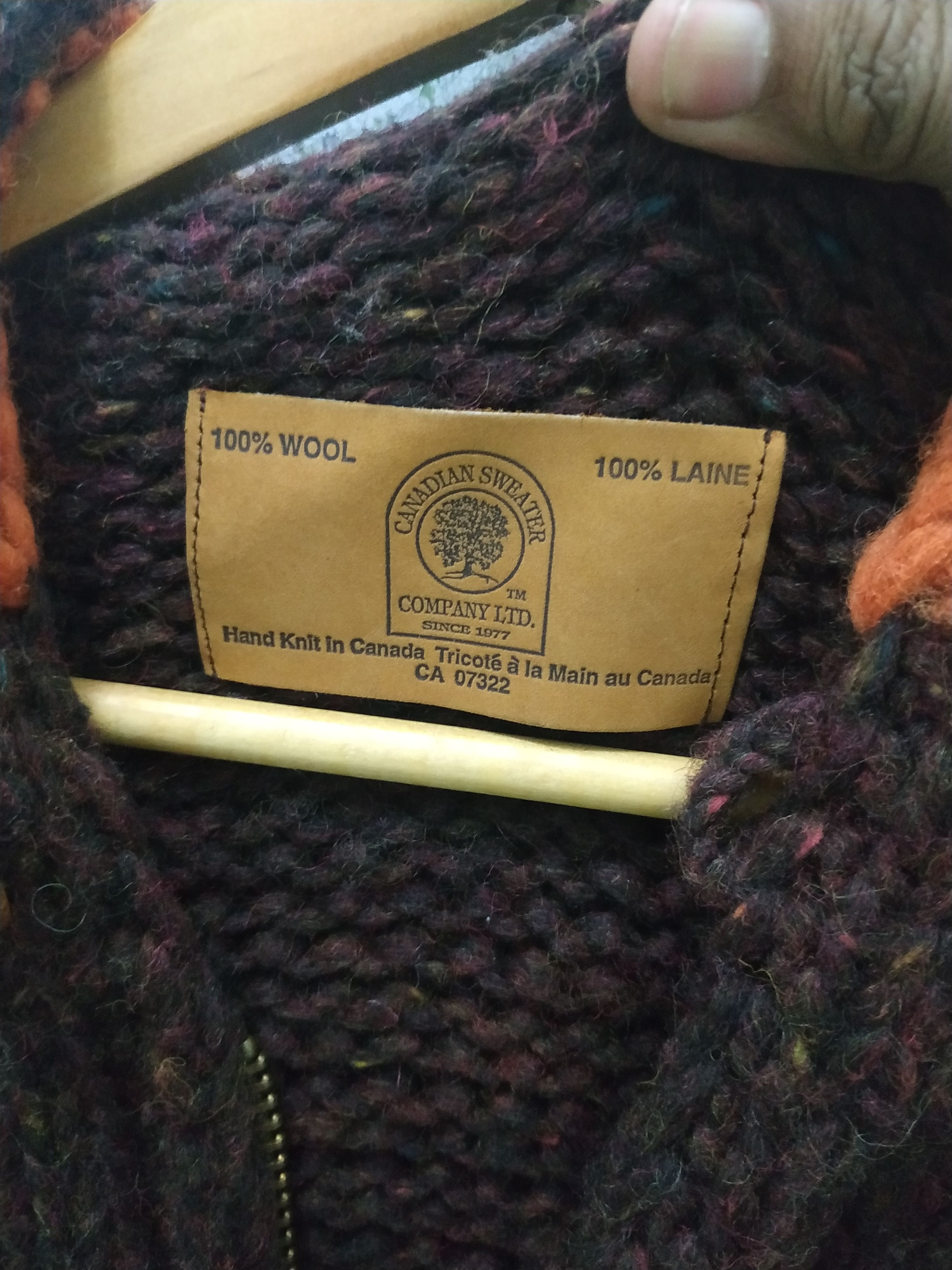 Vintage Vintage Canadian Sweater Handknit Hooded Wool Cardigan Size US M / EU 48-50 / 2 - 7 Thumbnail