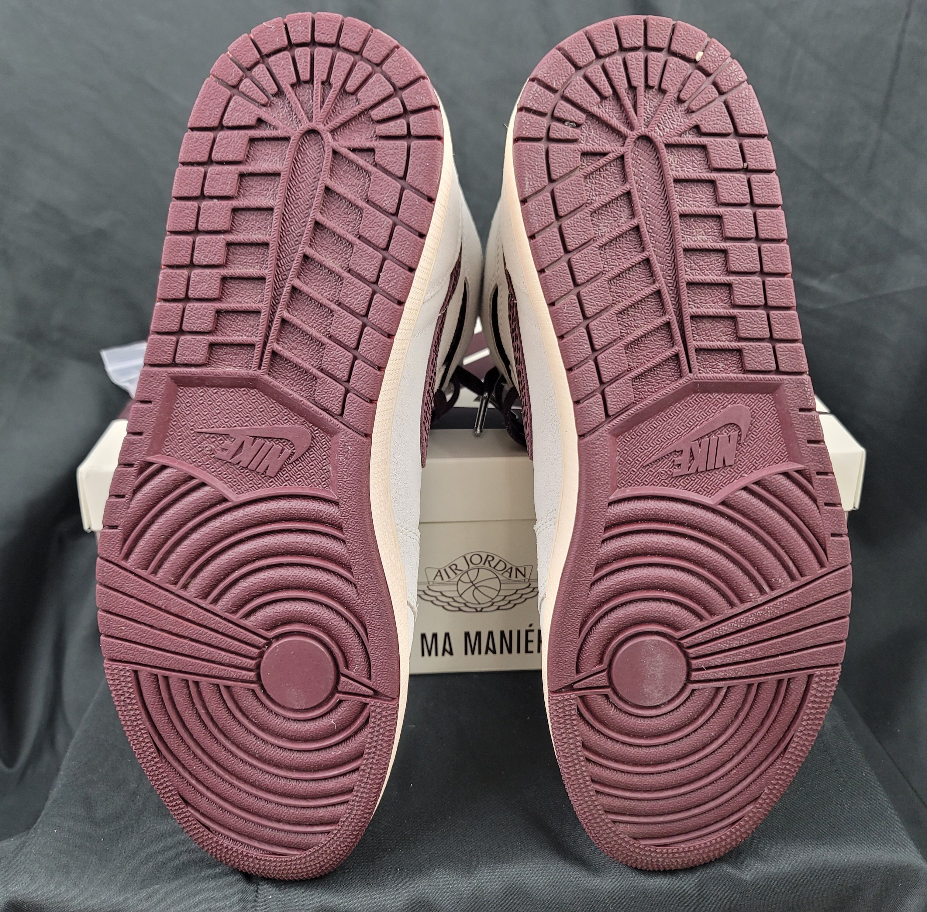 A Ma Maniere Nike Jordan 1 High OG x A Ma Maniere Sail Burgundy Pre-owned Size US 13 / EU 46 - 7 Thumbnail