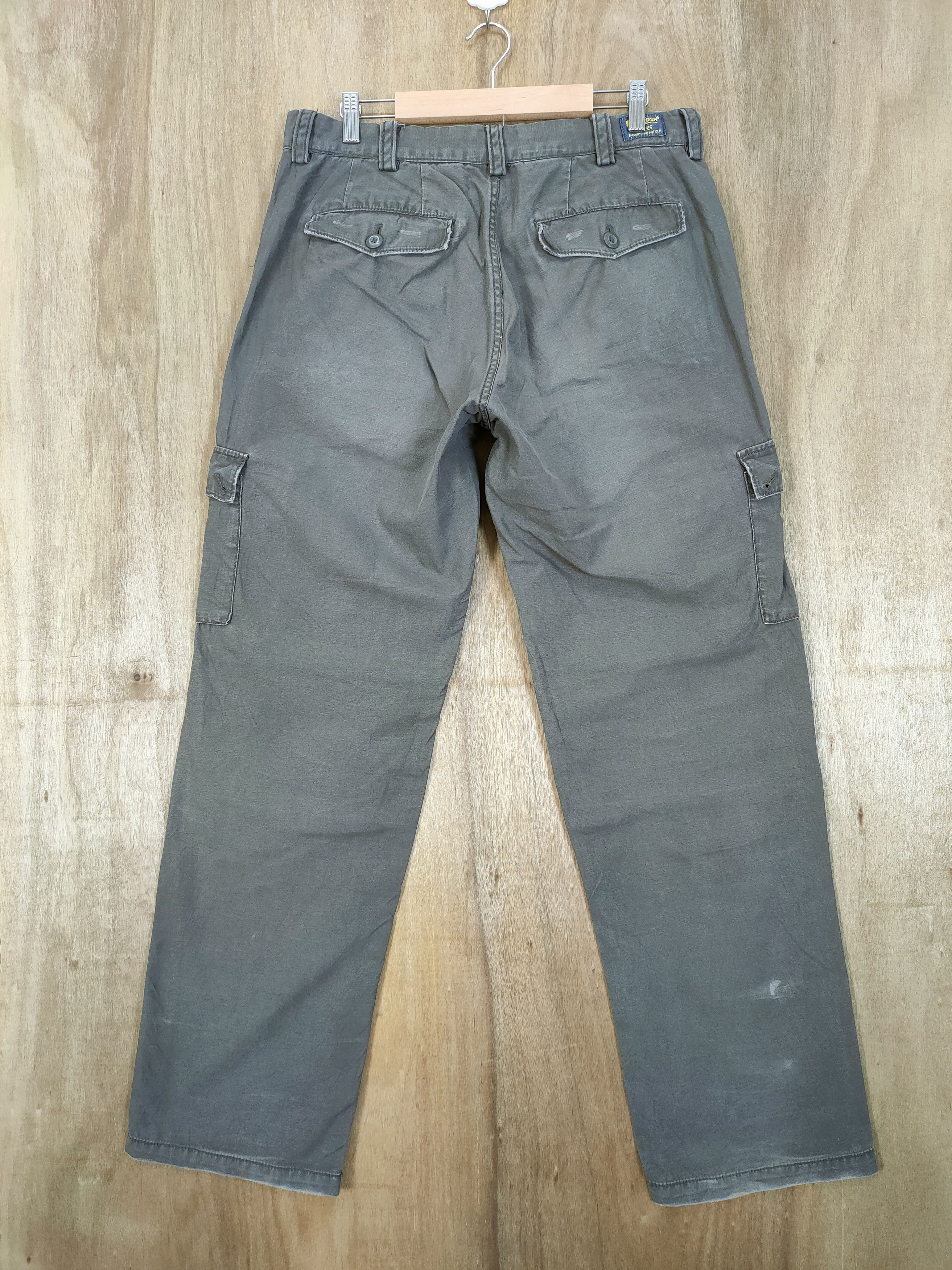 Japanese Brand VINTAGE OSHKOSH FADED BROWN CARGO PANTS Size US 34 / EU 50 - 7 Thumbnail