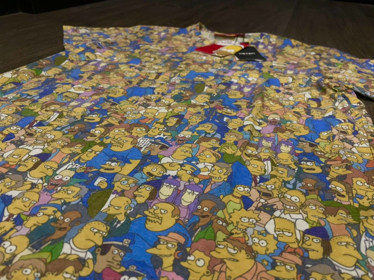 The Simpsons Small Simpsons Collage Tee Shirt Bart Lisa Homer On Red Blue Size US S / EU 44-46 / 1 - 4 Thumbnail