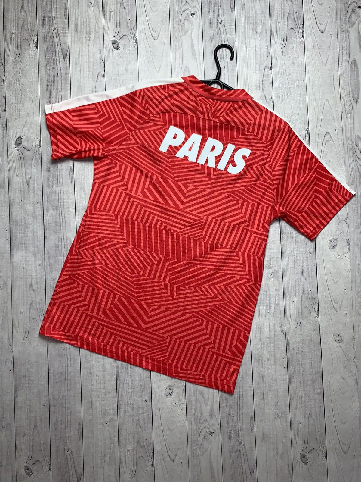 Nike Soccer jersey Nike PSG size L Paris Size US L / EU 52-54 / 3 - 6 Thumbnail